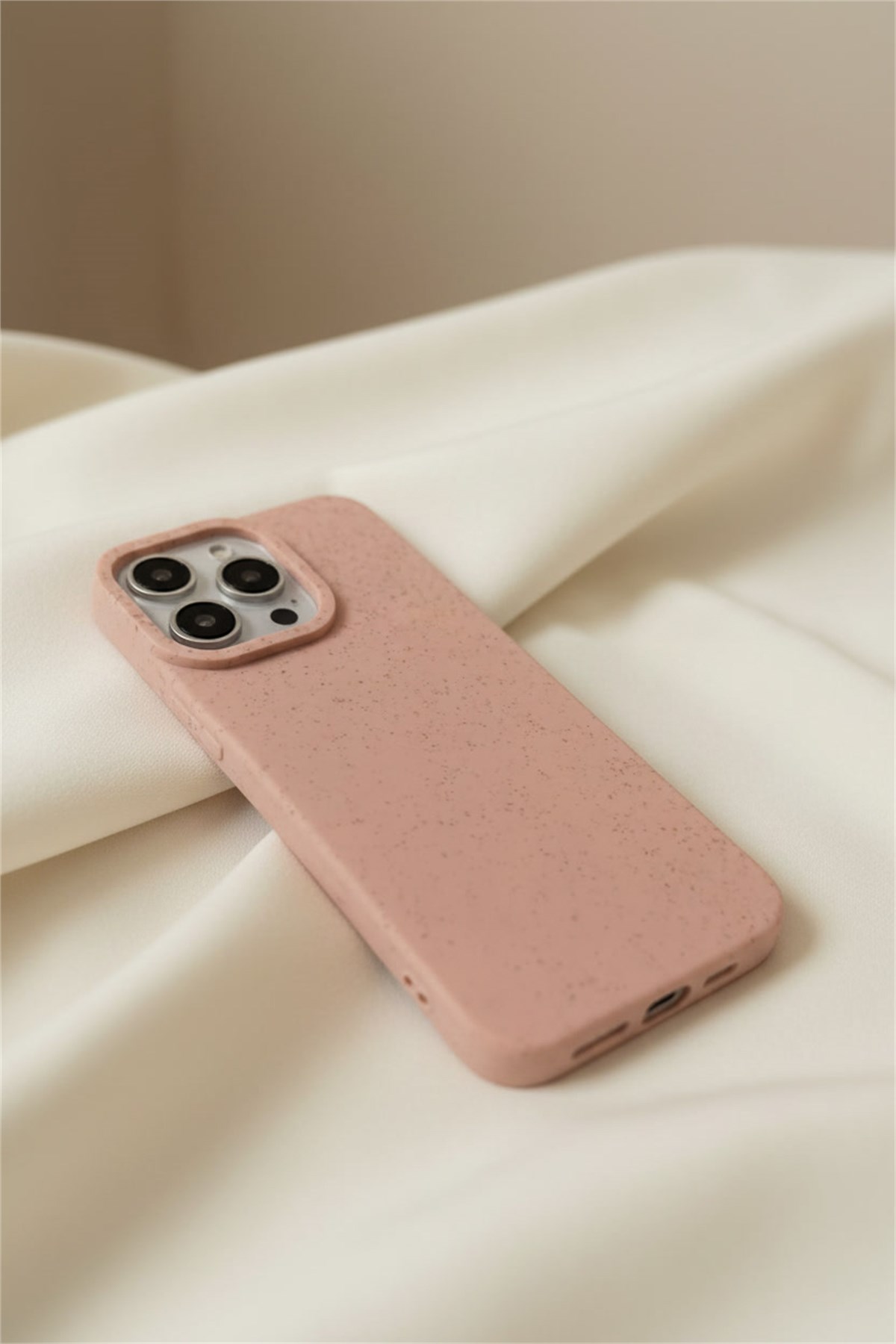 iPhone 15 Pro Max Kılıf – Darbeye Dayanıklı Yumuşak Silikon Telefon Kılıfı