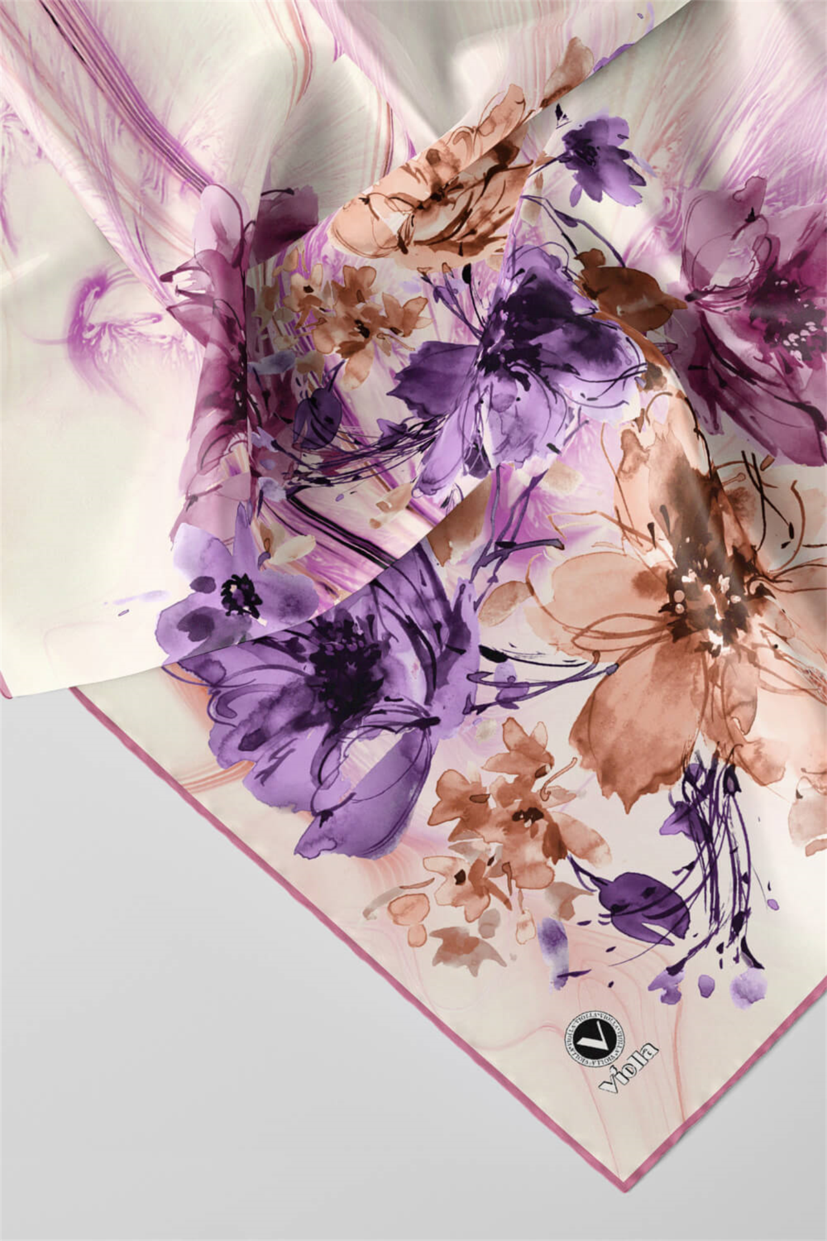 Twill Çiçek Desenli Pembe Renkli 90x90 Eşarp (İpek İçermez) Kenar Dikiş Şekli El Dikişli