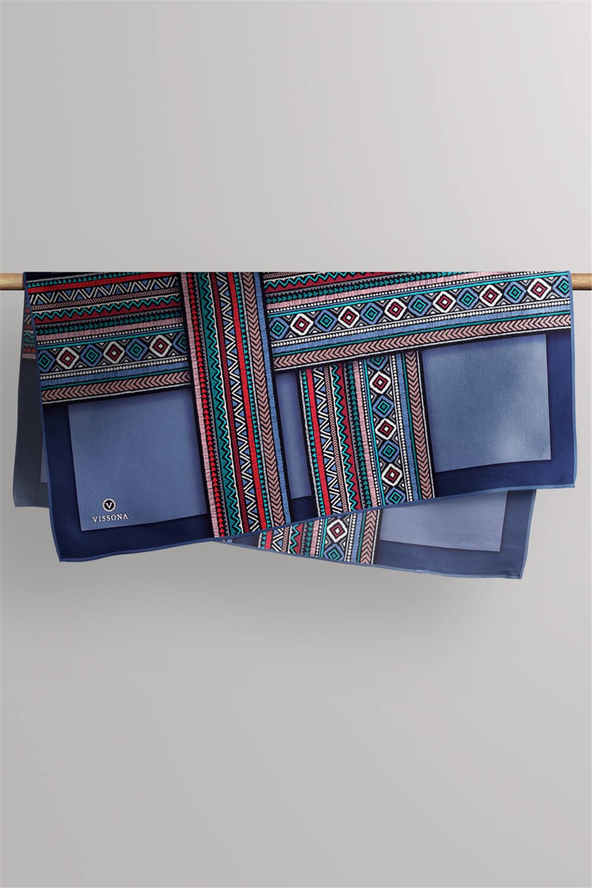 %100 Twill İpek Etnik Desenli İndigo - Bordo Renkli 90x90 Eşarp Dikim Şekli : El Dikişi