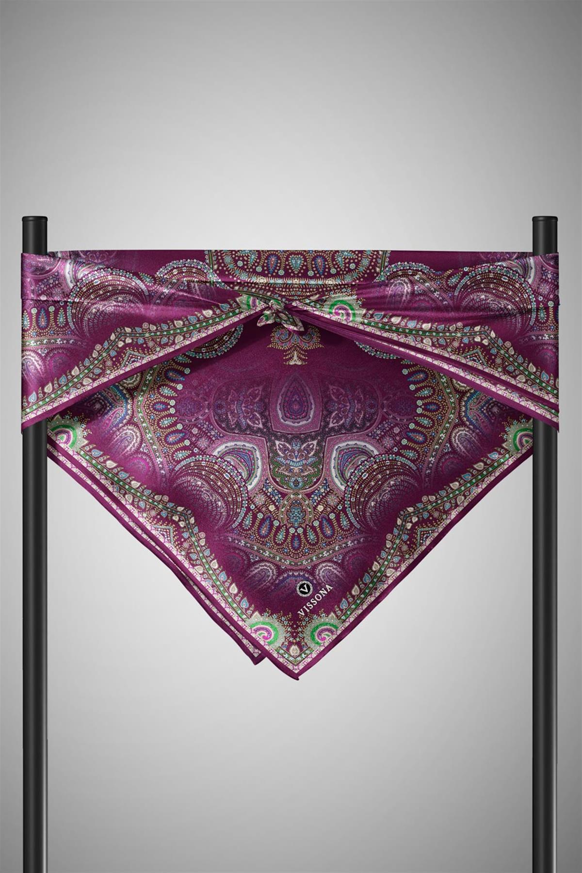 %100 Twill İpek Şal Desenli Mürdüm Renkli 90x90 Eşarp Dikim Şekli : El Dikişi