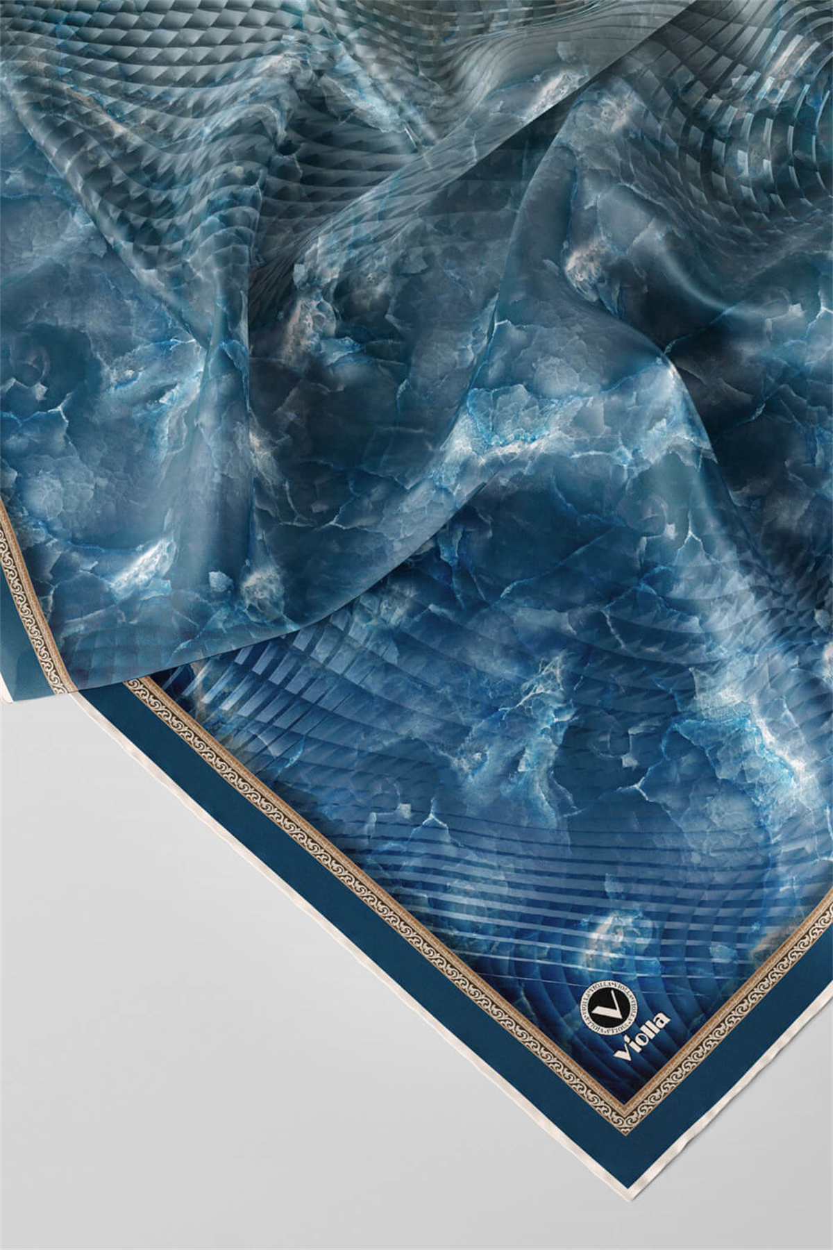 Twill Batik Desenli İndigo Renkli 90x90 Eşarp (İpek İçermez) Kenar Dikiş Şekli El Dikişli