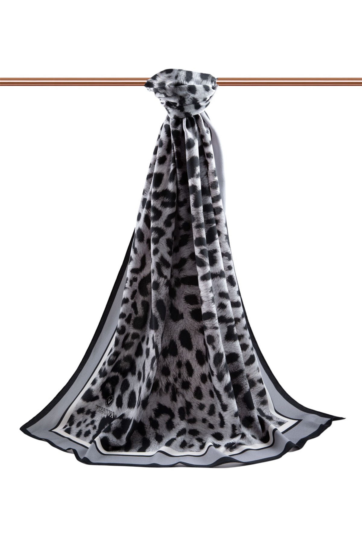 LÜKS MEDİNE İPEĞİ LEOPAR DESENLİ GÜMÜŞ RENKLİ 75X195 KIRIŞMAZ ŞAL MOSS KREP DİKİŞ TİPİ İTALYAN DİKİŞLİ
