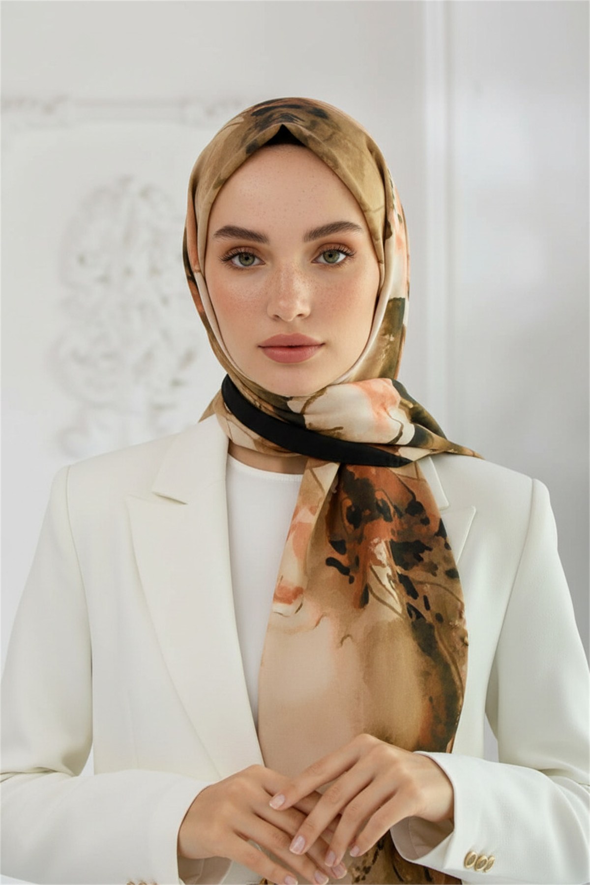 KREP SULU BOYA YAPRAK DESENLİ VİZON RENKLİ 75X195 KIRIŞMAZ ŞAL