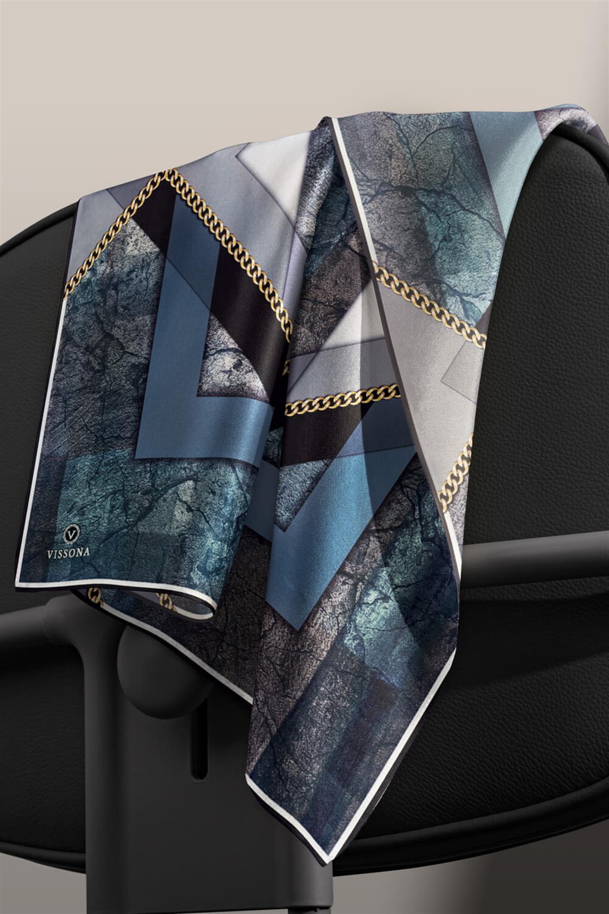 %100 Twill İpek Taş Efekti Desenli İndigo - Siyah Renkli 90x90 Eşarp Dikim Şekli : El Dikişi