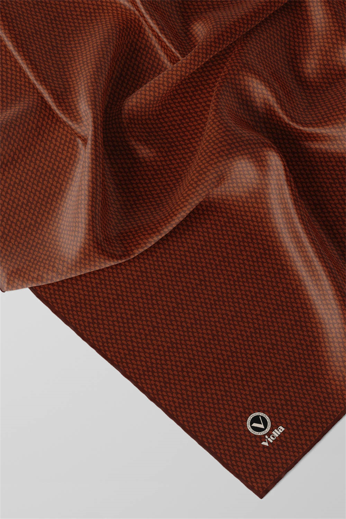 Twill Dokulu Düz Renk Desenli Taba Renkli 90x90 Eşarp (İpek İçermez) Kenar Dikiş Şekli El Dikişli