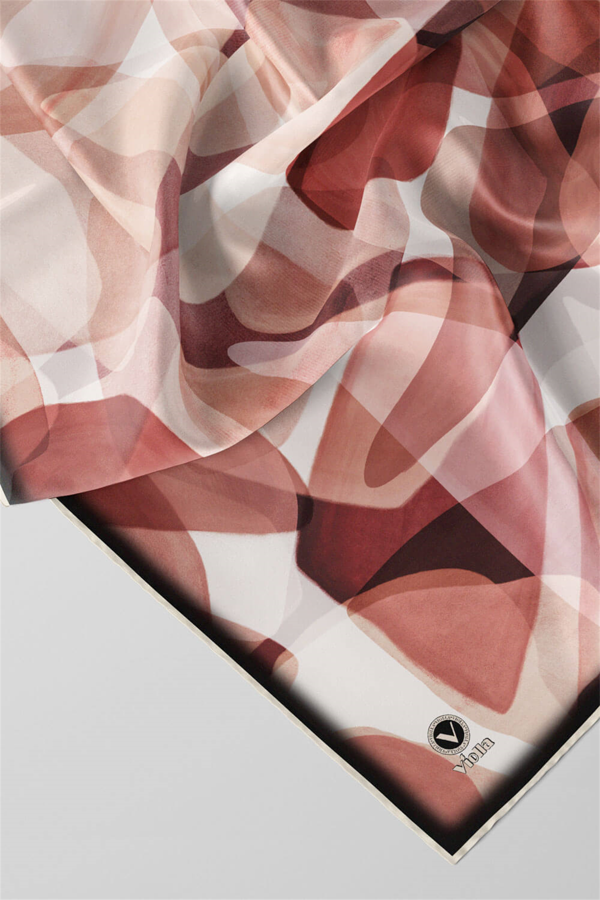 Twill Geometrik Batik Desenli Pudra Renkli 90x90 Eşarp (İpek İçermez) Kenar Dikiş Şekli El Dikişli