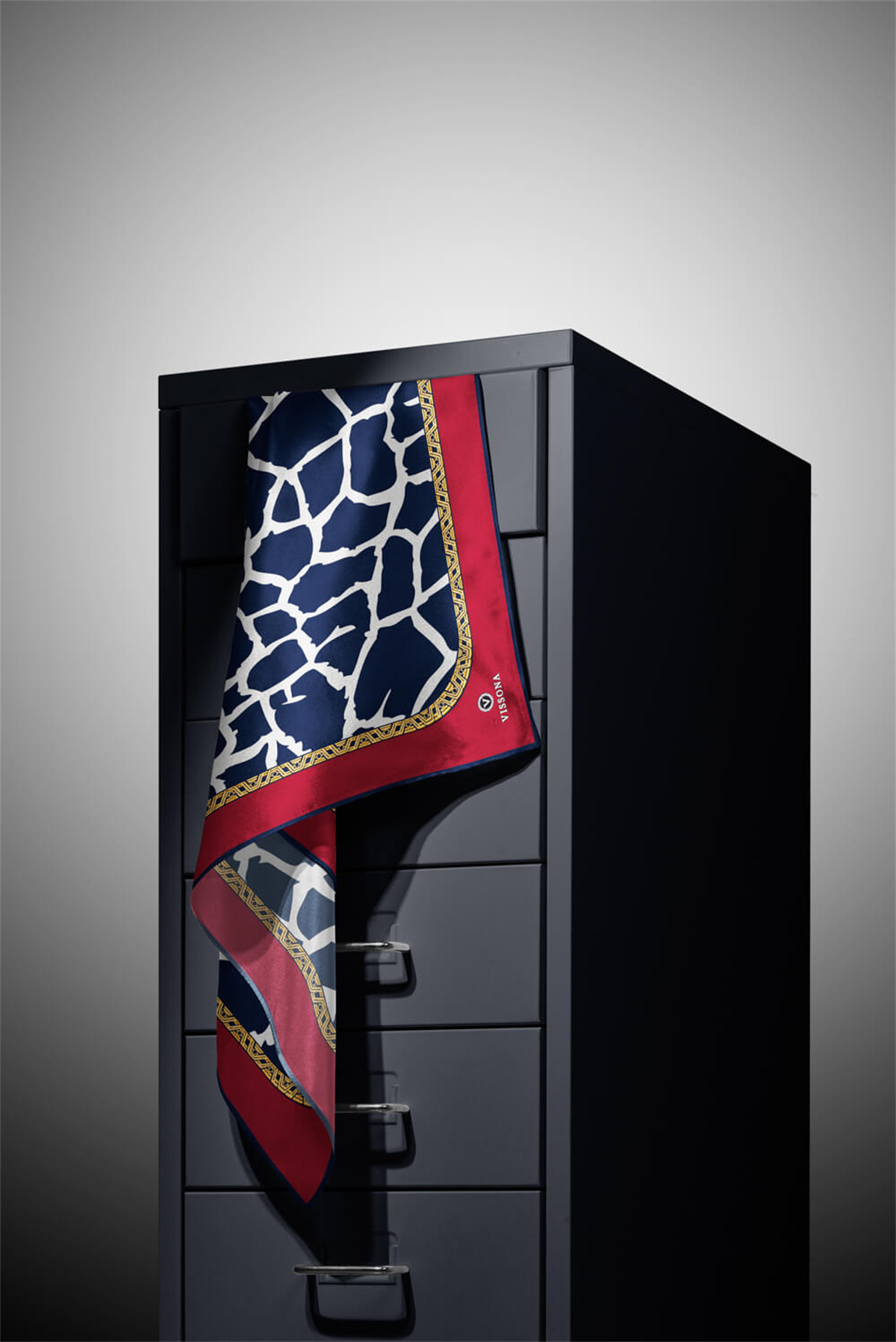 %100 Twill Taş Desenli Lacivert - Bordo Renkli 90x90 Eşarp Dikim Şekli: El Dikişi