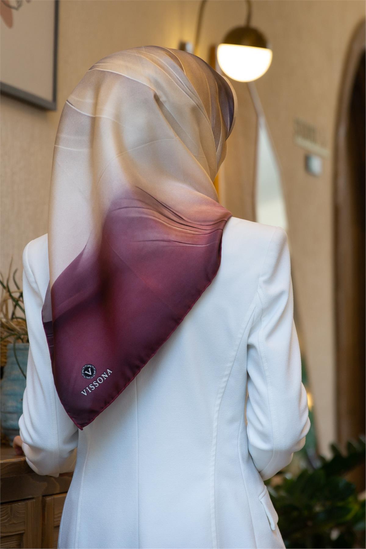 %100 Twill İpek Duman Desenli Bej - Şarabi Renkli 90x90 Eşarp Dikim Şekli : El Dikişi