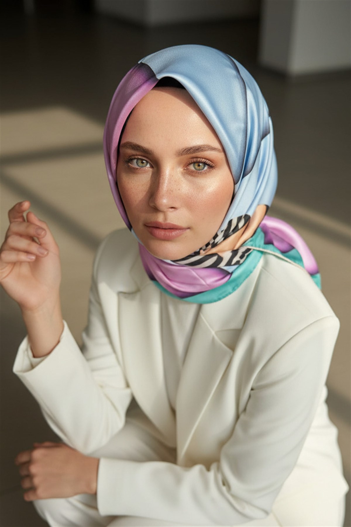 %100 Twill Renk Bloklu Çizgili Desenli Pudra - Bebe Mavisi Renkli 90x90 Eşarp Dikim Şekli: El Dikişii