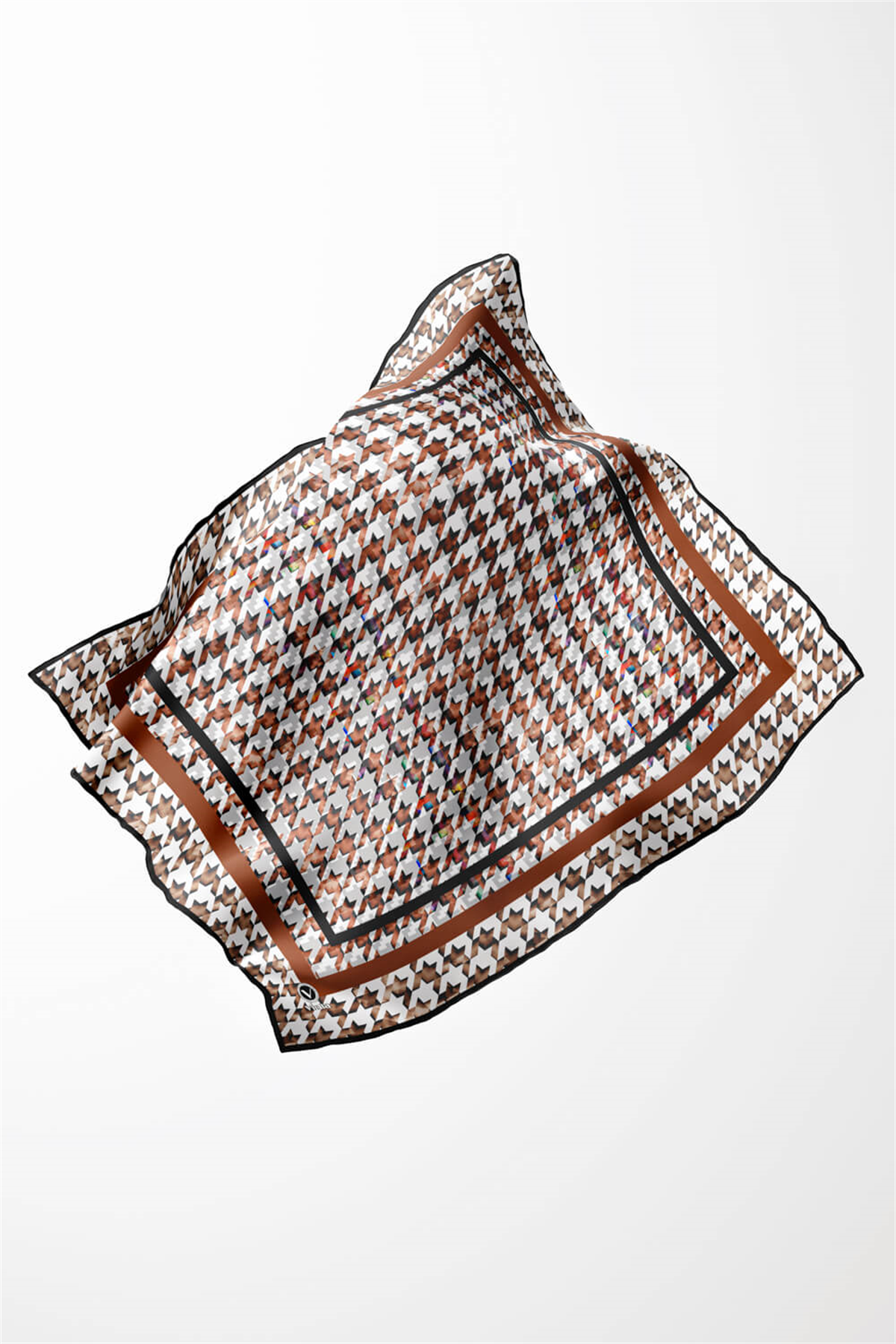 Twill Kazayağı Desenli Taba Renkli 90x90 Eşarp (İpek İçermez) Kenar Dikiş Şekli El Dikişli