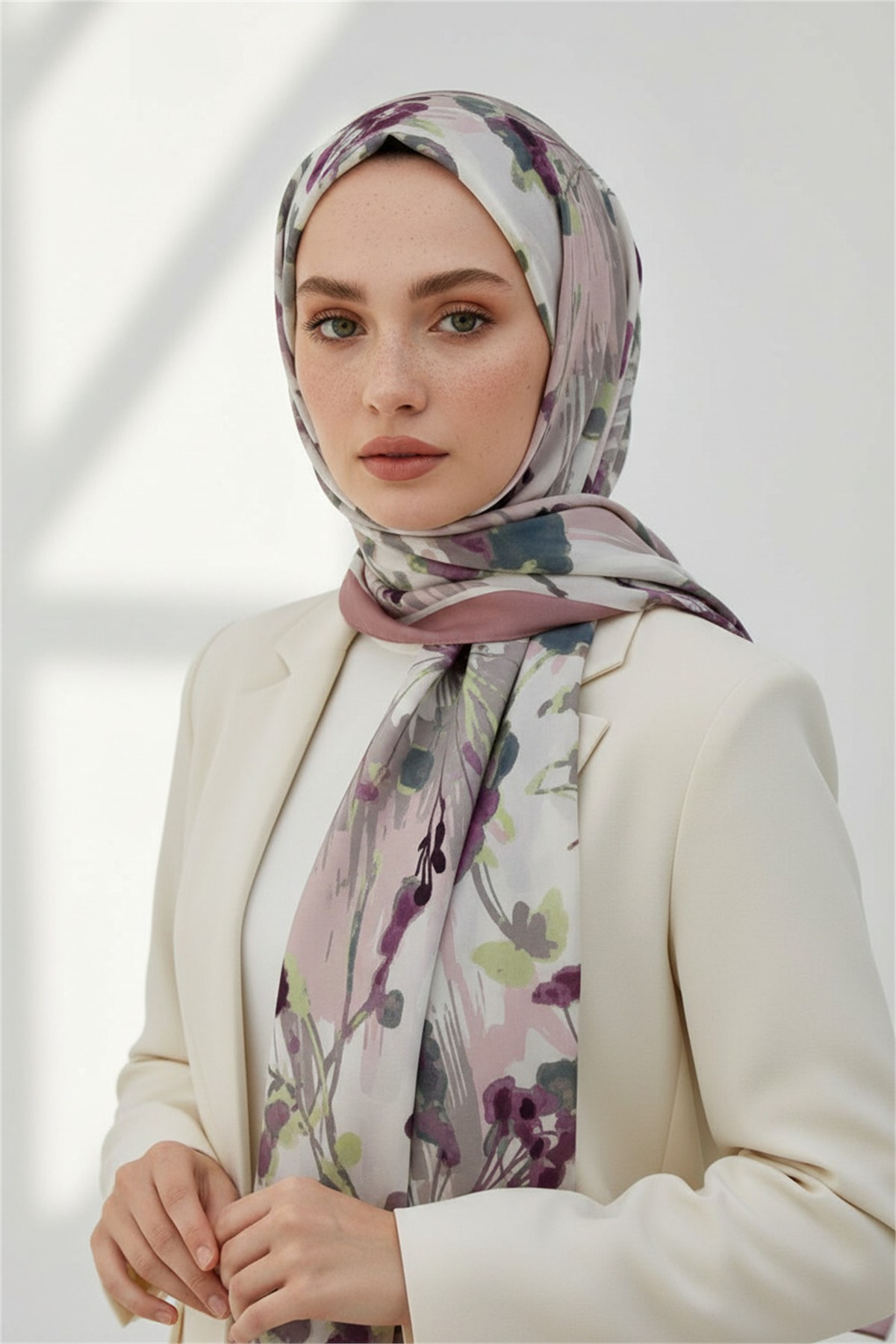 KREP BAHAR DALI DESENLİ PUDRA RENKLİ 75X195 KIRIŞMAZ ŞAL