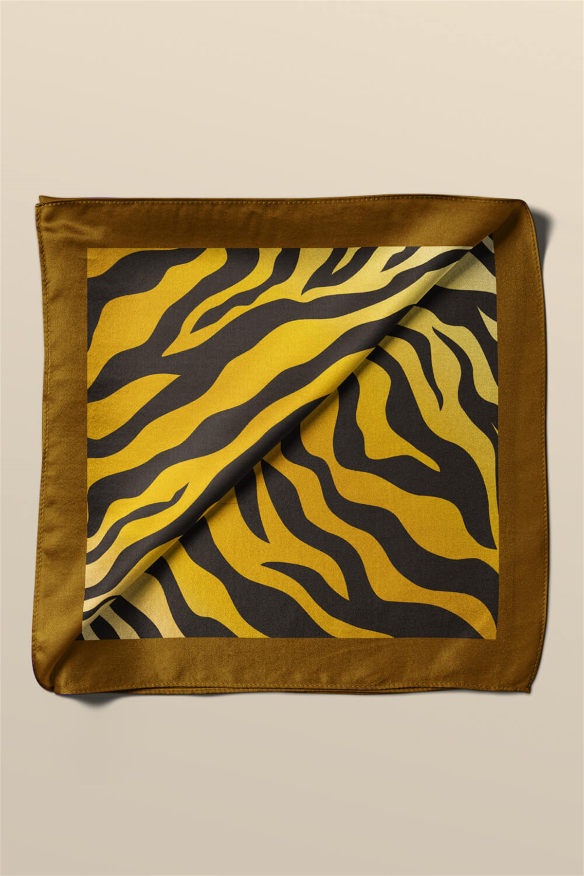 D108 Kadın Dalgalı Desenli Bandana 50x50 Sarı DG0306-22