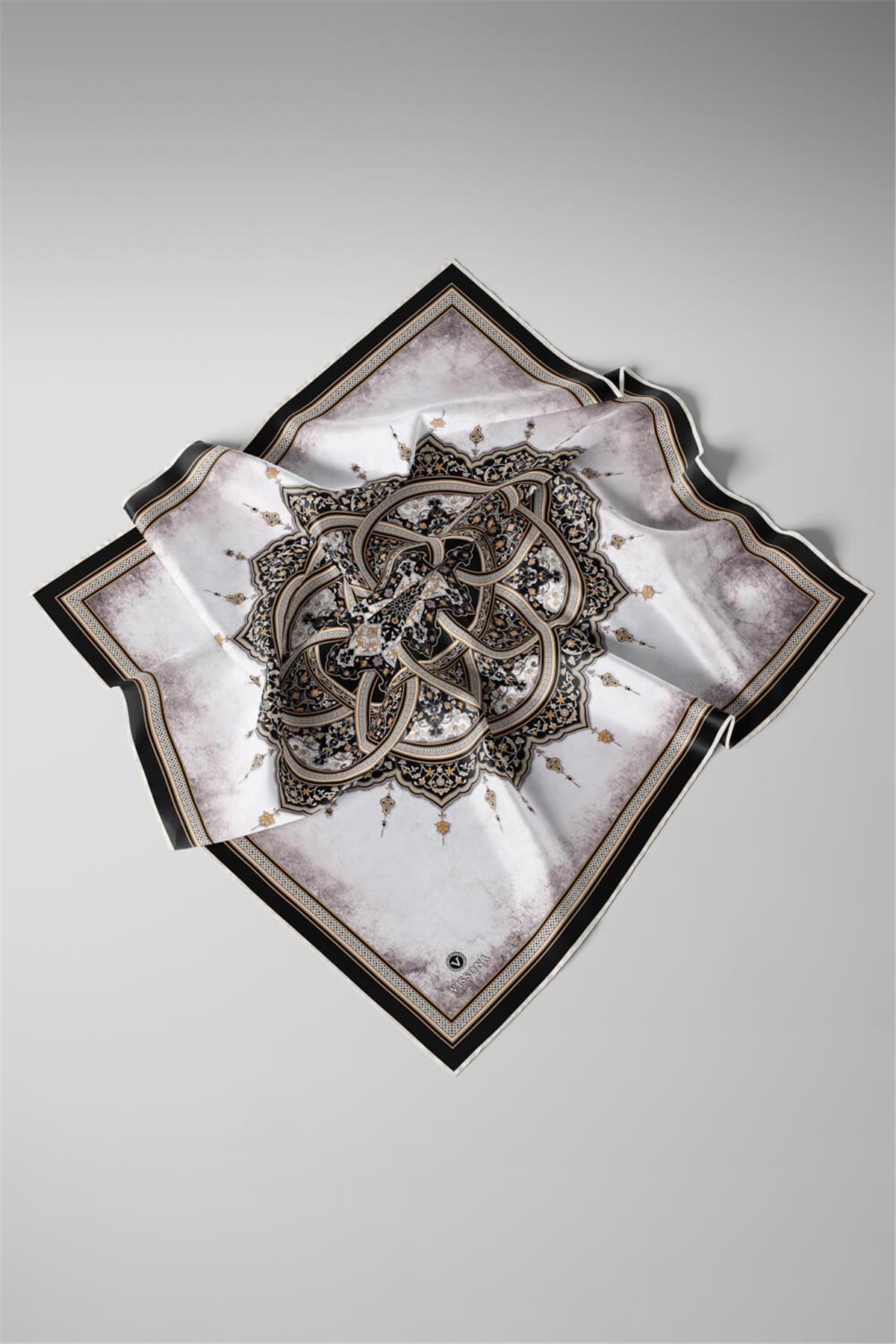%100 Twill İpek Şal Desenli Siyah - Krem Renkli 90x90 Eşarp Dikim Şekli : El Dikişi