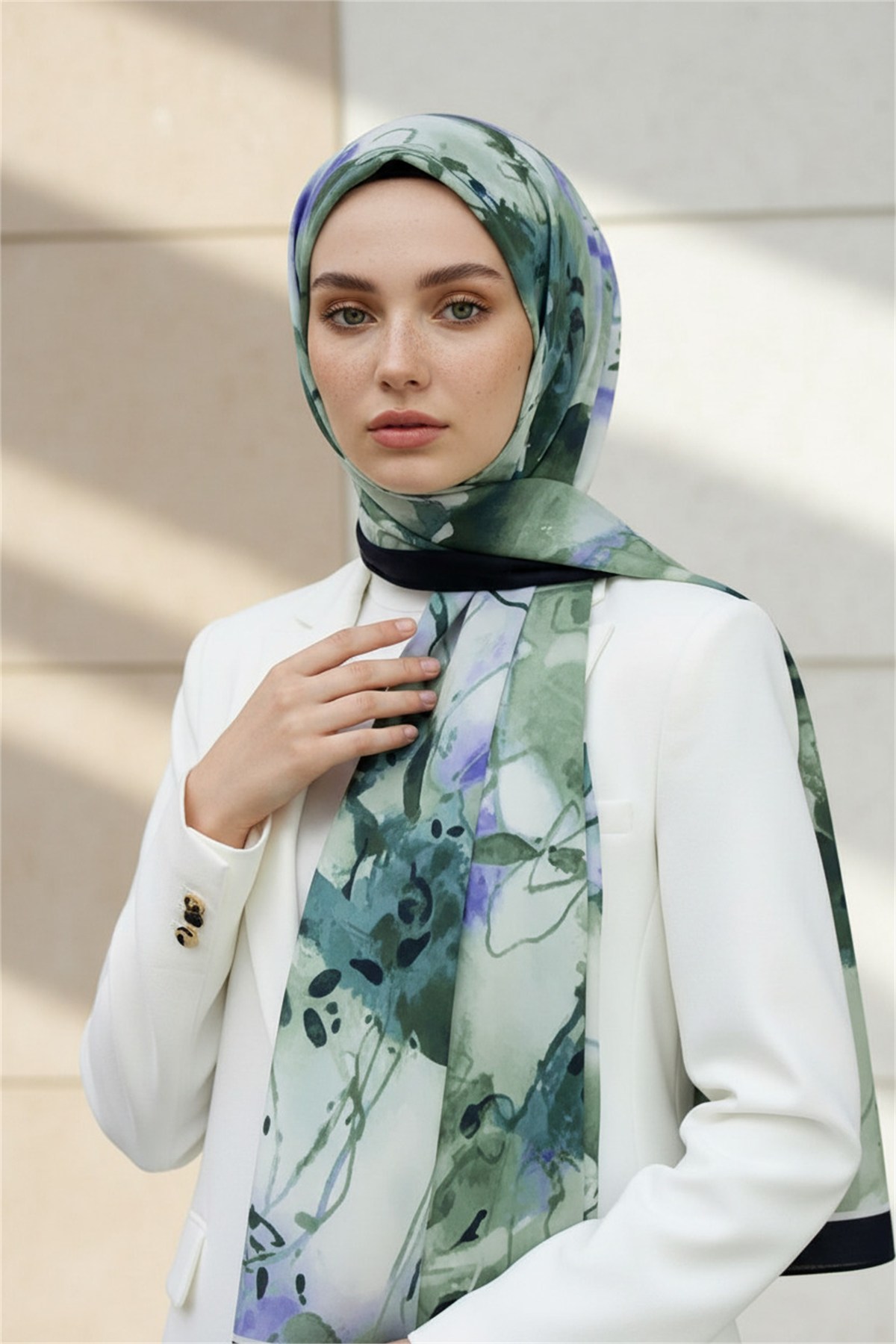 KREP SULU BOYA YAPRAK DESENLİ MİNT YEŞİLİ RENKLİ 75X195 KIRIŞMAZ ŞAL