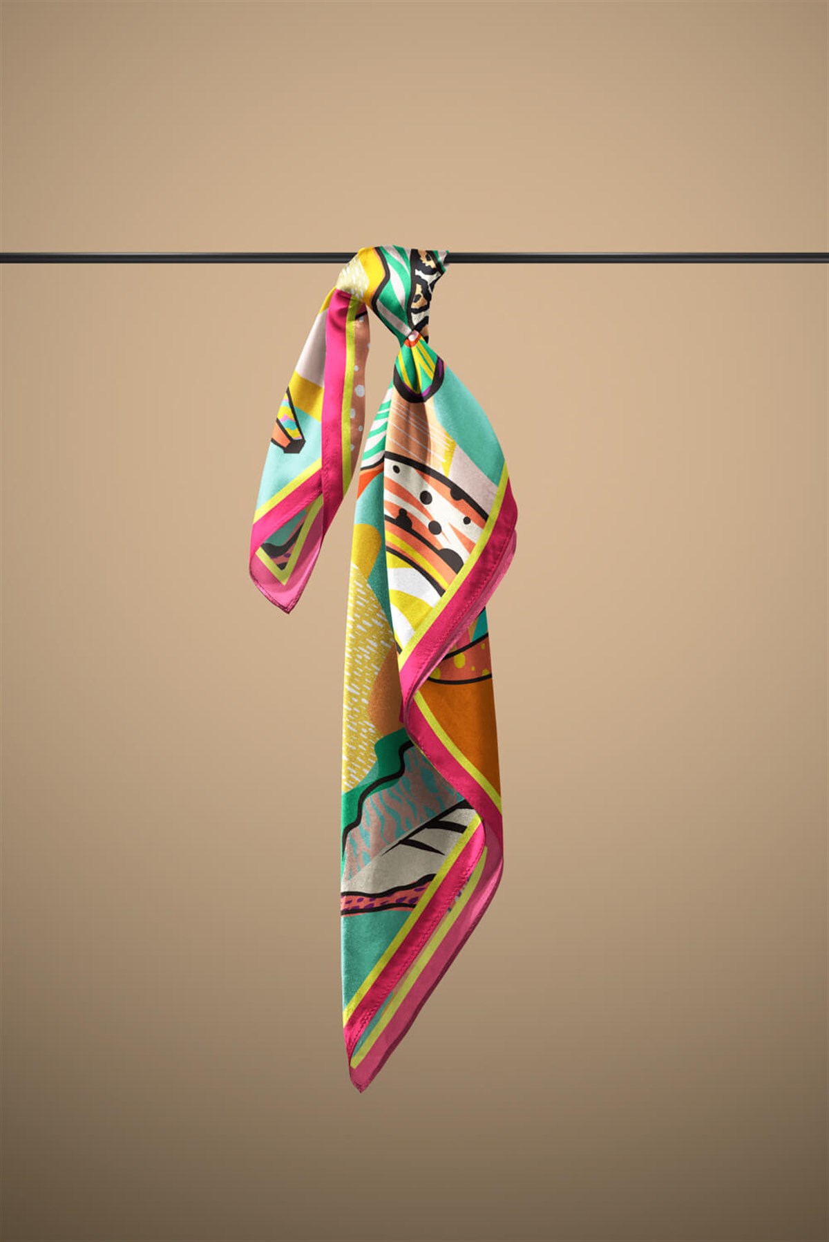 F114 Violla Muz Desenli Bandana