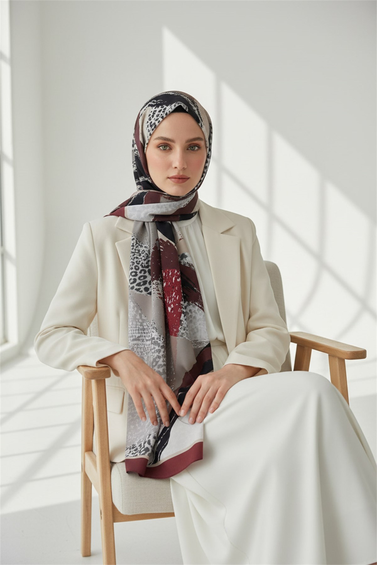 KREP LEOPAR DESENLİ KREM - BORDO RENKLİ 75X195 KIRIŞMAZ ŞAL