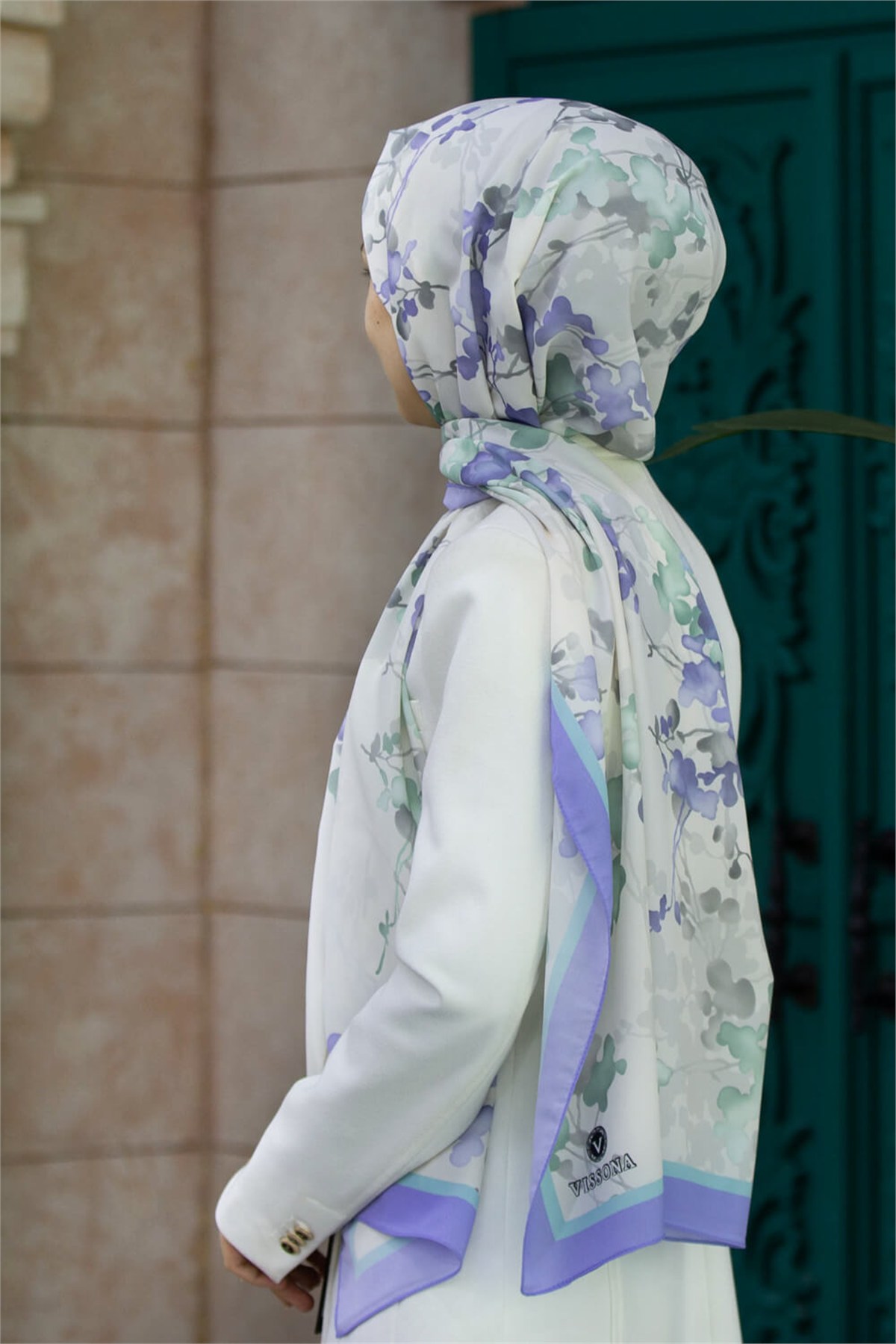 KREP ÇİÇEK DESENLİ BEBE MAVİSİ RENKLİ 75X195 KIRIŞMAZ ŞAL