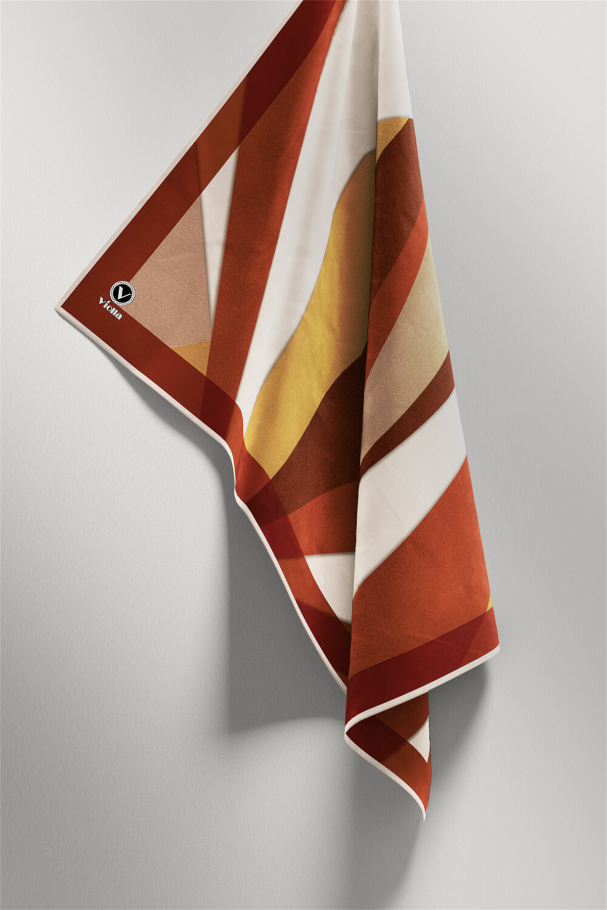 Twill Geometrik Desenli Taba Renkli 90x90 Eşarp (İpek İçermez) Dikim Şekli : El Dikişi