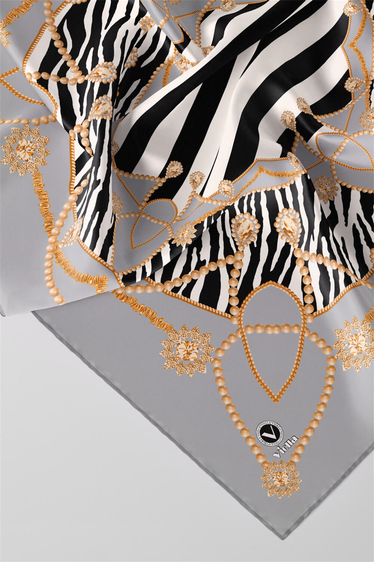 Twill Gold Detaylı Zebra Desenli Gümüş Renkli 90x90 Eşarp (İpek İçermez) Kenar Dikiş Şekli El Dikişli