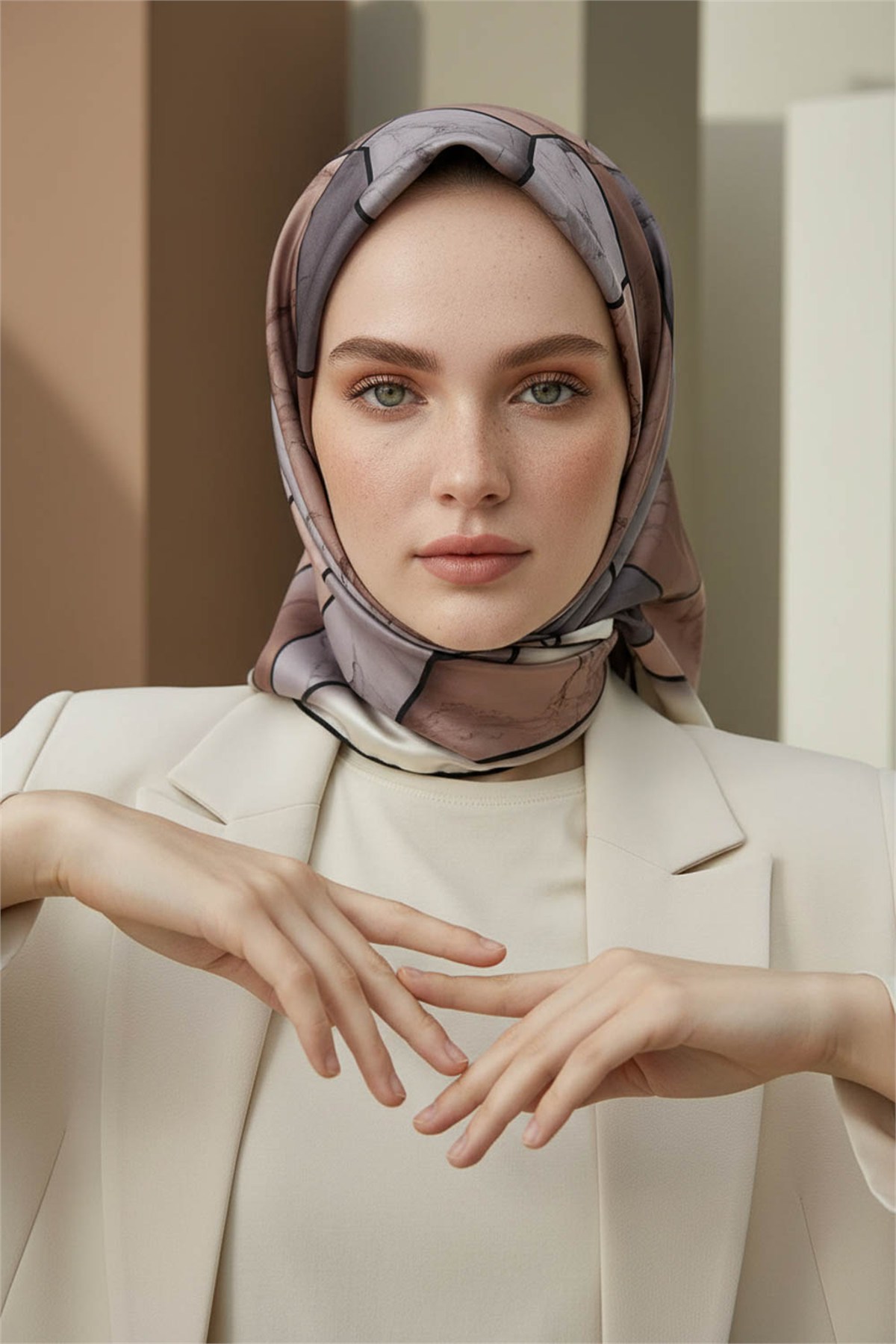 Rayon Mermer Desenli Gri - Bej Renkli 90x90 Eşarp (İpek İçermez) Kenar Dikiş Şekli El Dikişli
