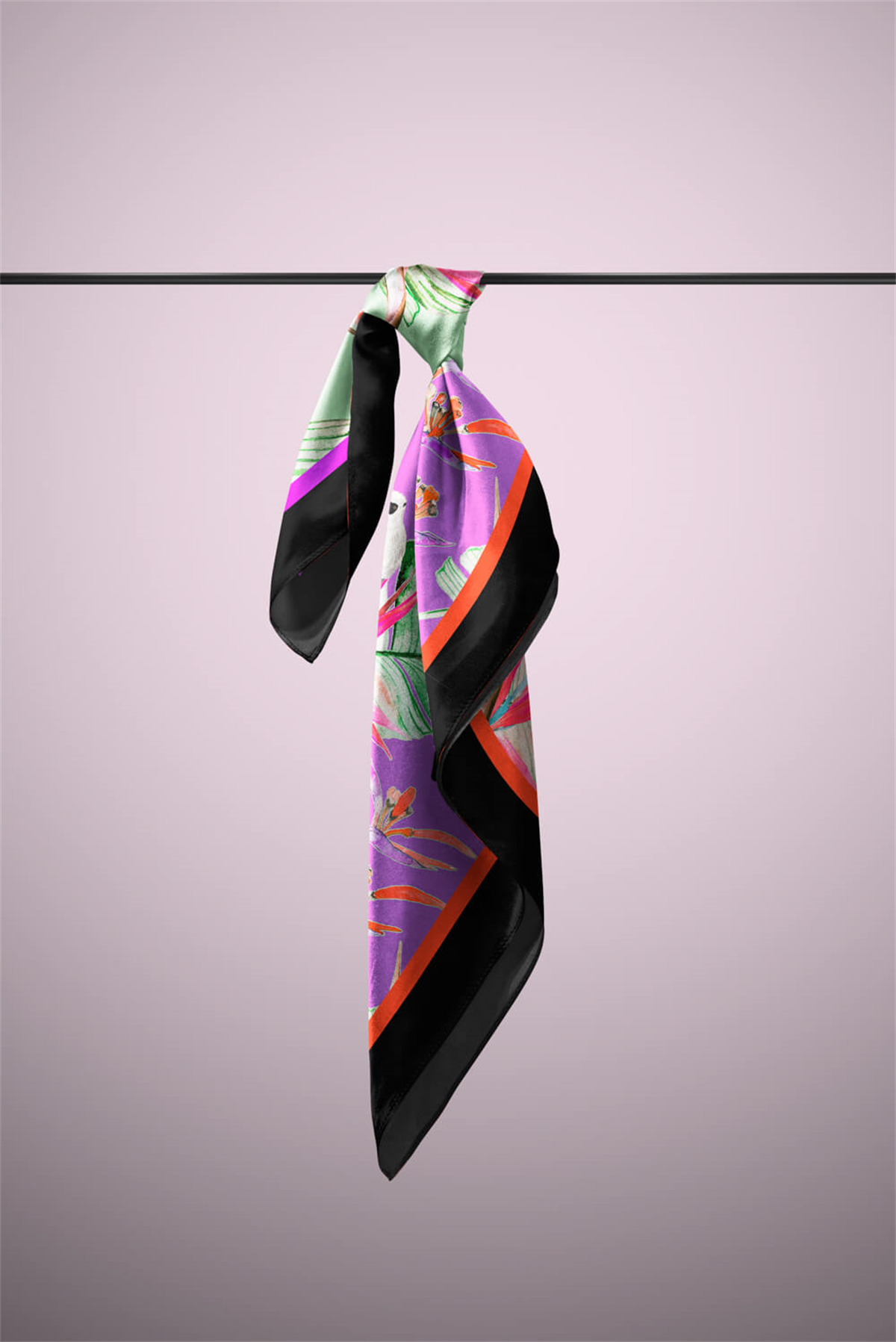 KADIN DESENLİ BANDANA