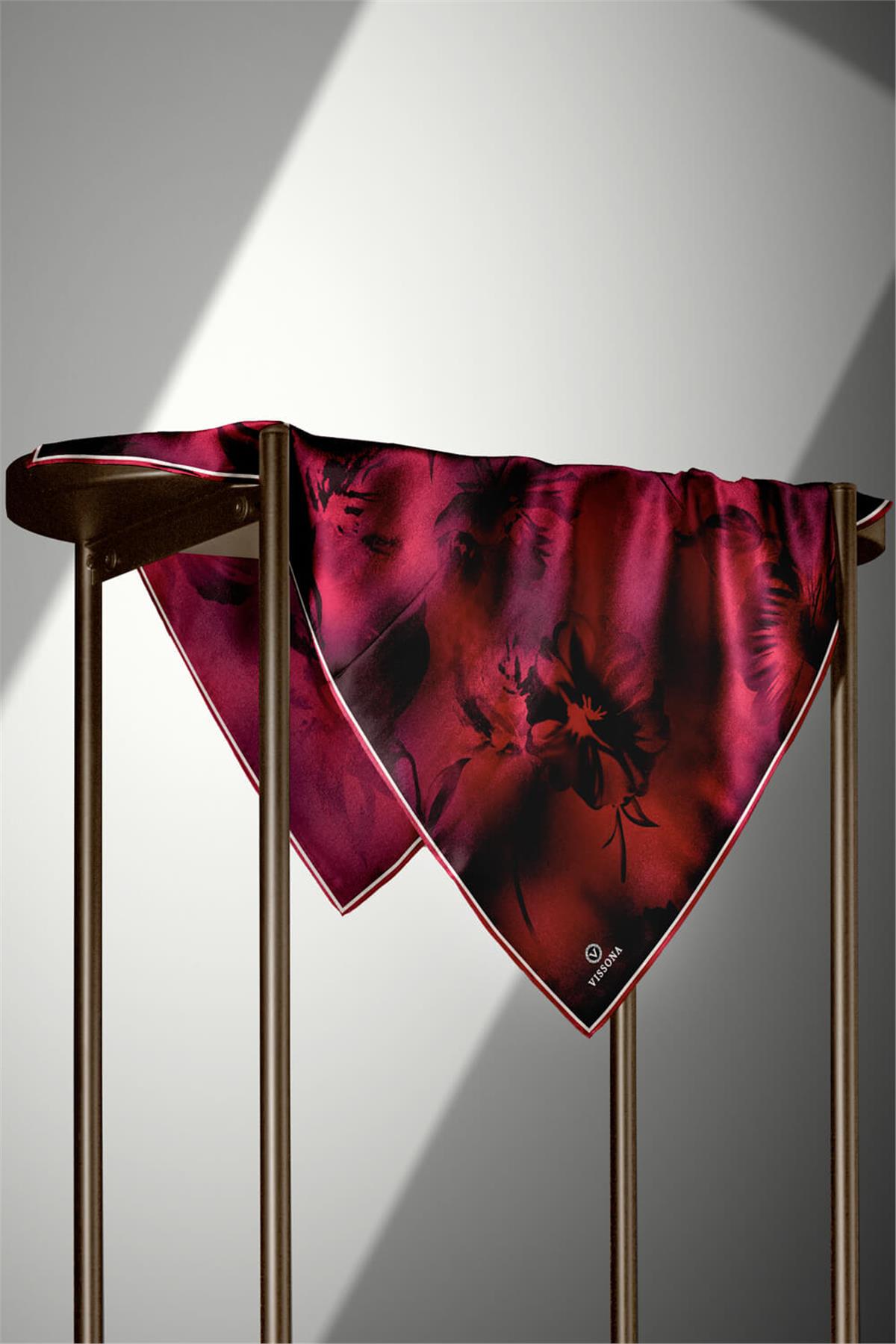 100% Twill İpek Çiçek Desenli Bordo Renkli 90x90 Dikim Şekli : El Dikişi Eşarp