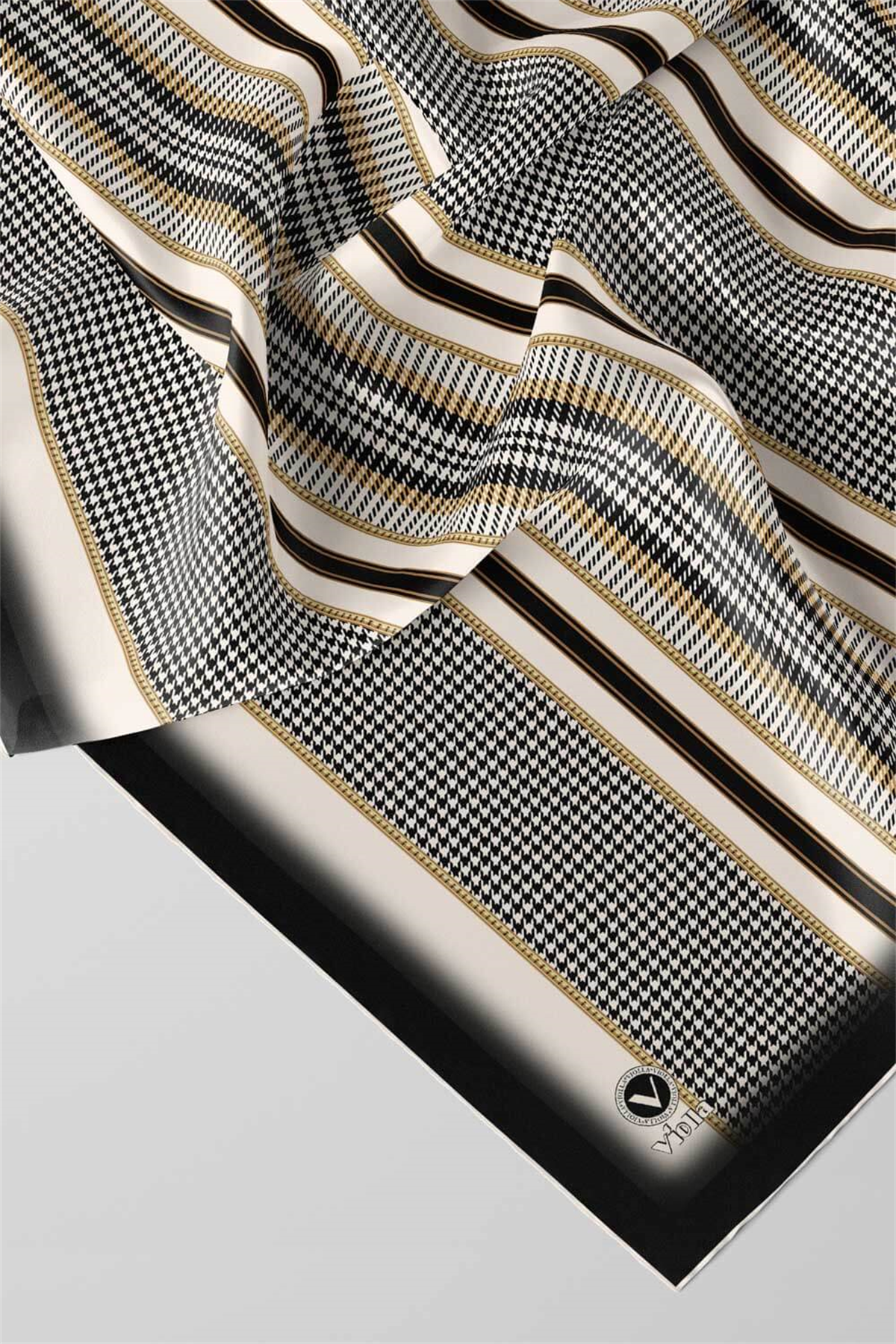 Twill Kazayaklı Şerit Desenli Siyah Renkli 90x90 Eşarp (İpek İçermez) Kenar Dikiş Şekli El Dikişli