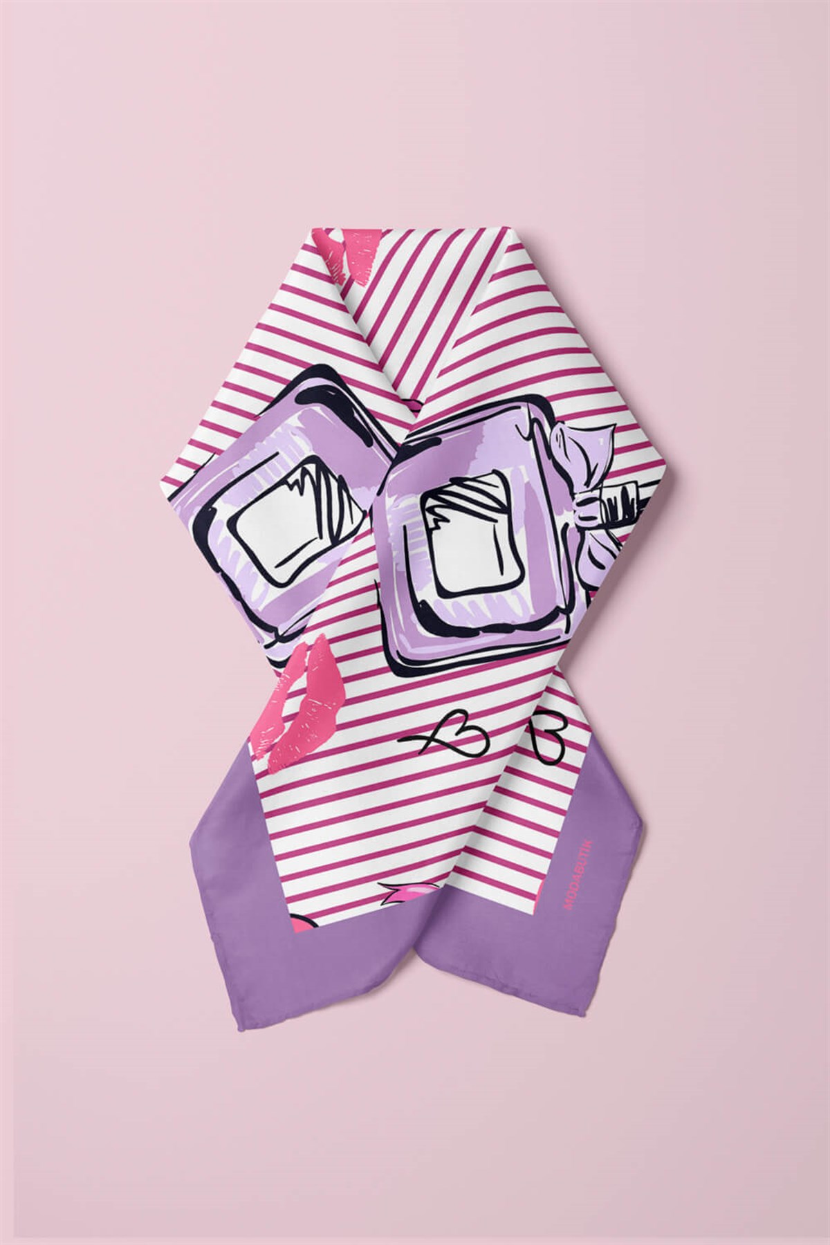 Violla V21 Kadın Aşk Desenli Bandana 50x50 Pembe DG0444-22
