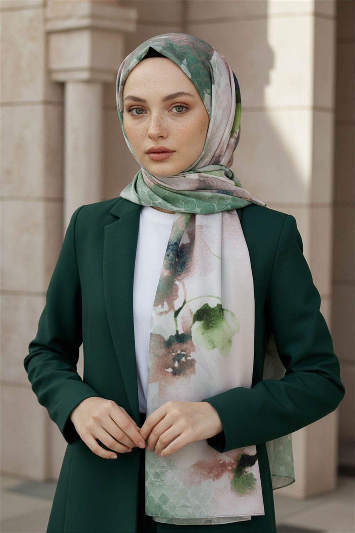 KREP SULU BOYA ÇİÇEK DESENLİ PETROL YEŞİLİ RENKLİ 75X195 KIRIŞMAZ ŞAL
