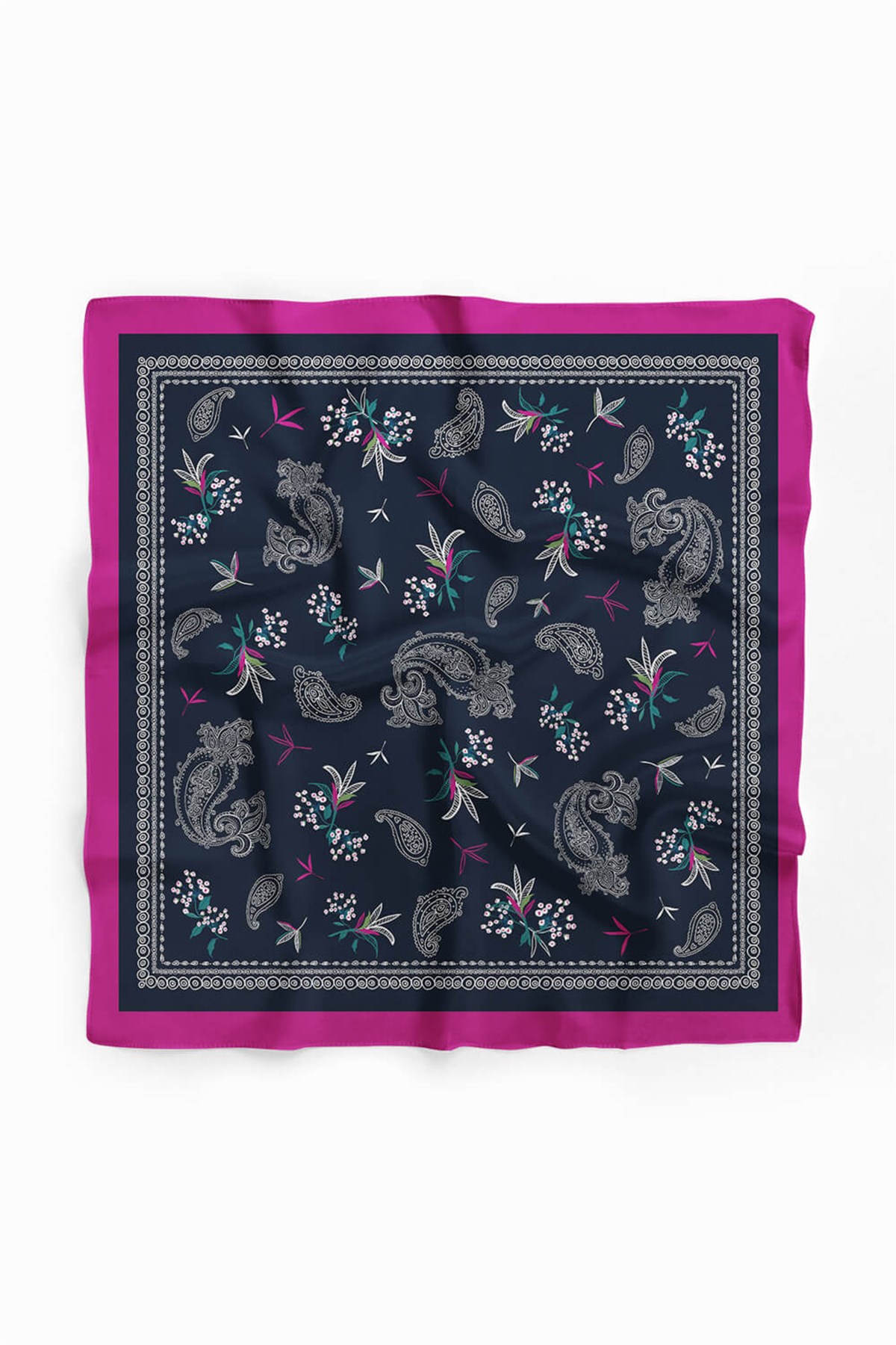 Violla Kadın Siyah Beyaz Şal Desenli 50x50 Bandana DG01658-22
