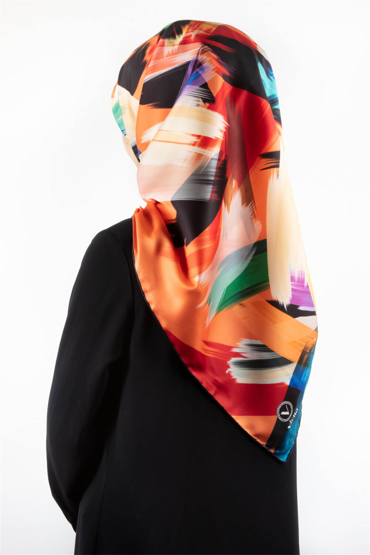 Twill Fırça Desenli Taba Renkli 90x90 Eşarp (İpek İçermez) Kenar Dikiş Şekli El Dikişli