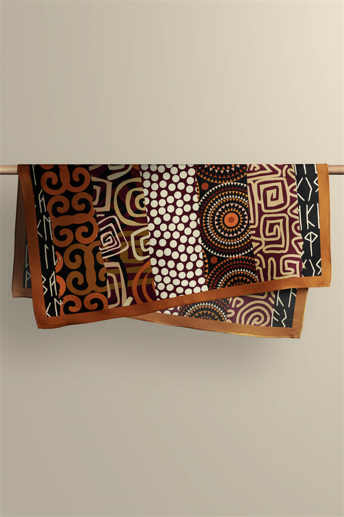 E96 Kadın Etnik Desenli Bandana 50x50 DG0253-22