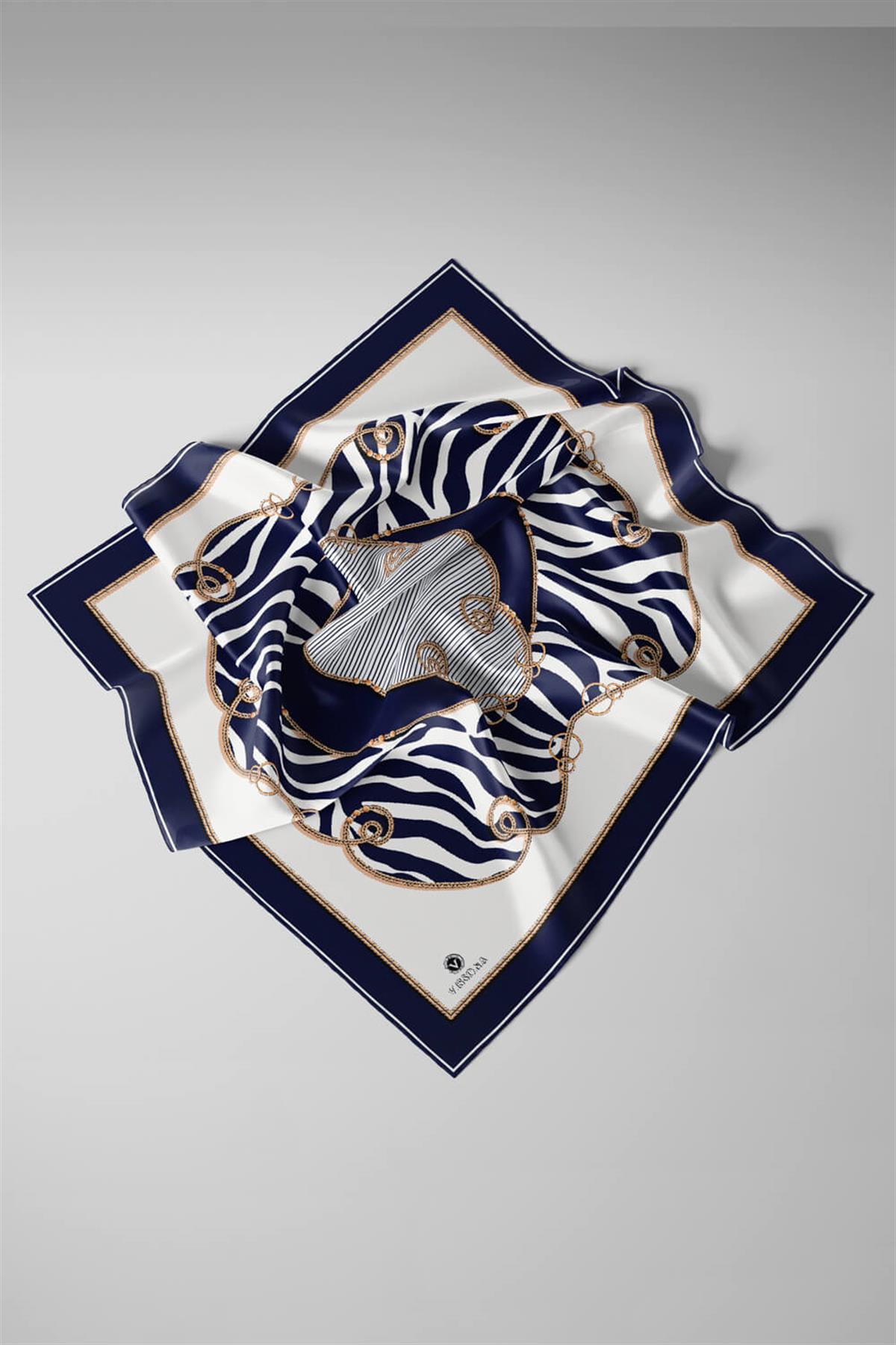 %100 Twill İpek Zincirli Ve Zebra Desenli Lacivert - Krem Renkli 90x90 Eşarp Dikim Şekli : El Dikişi
