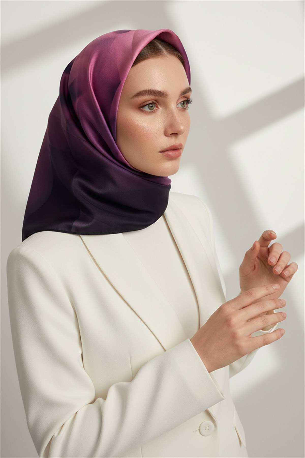 %100 Twill İpek Gül Desenli Lila - Somon Renkli 90x90 Eşarp Dikim Şekli : El Dikişi