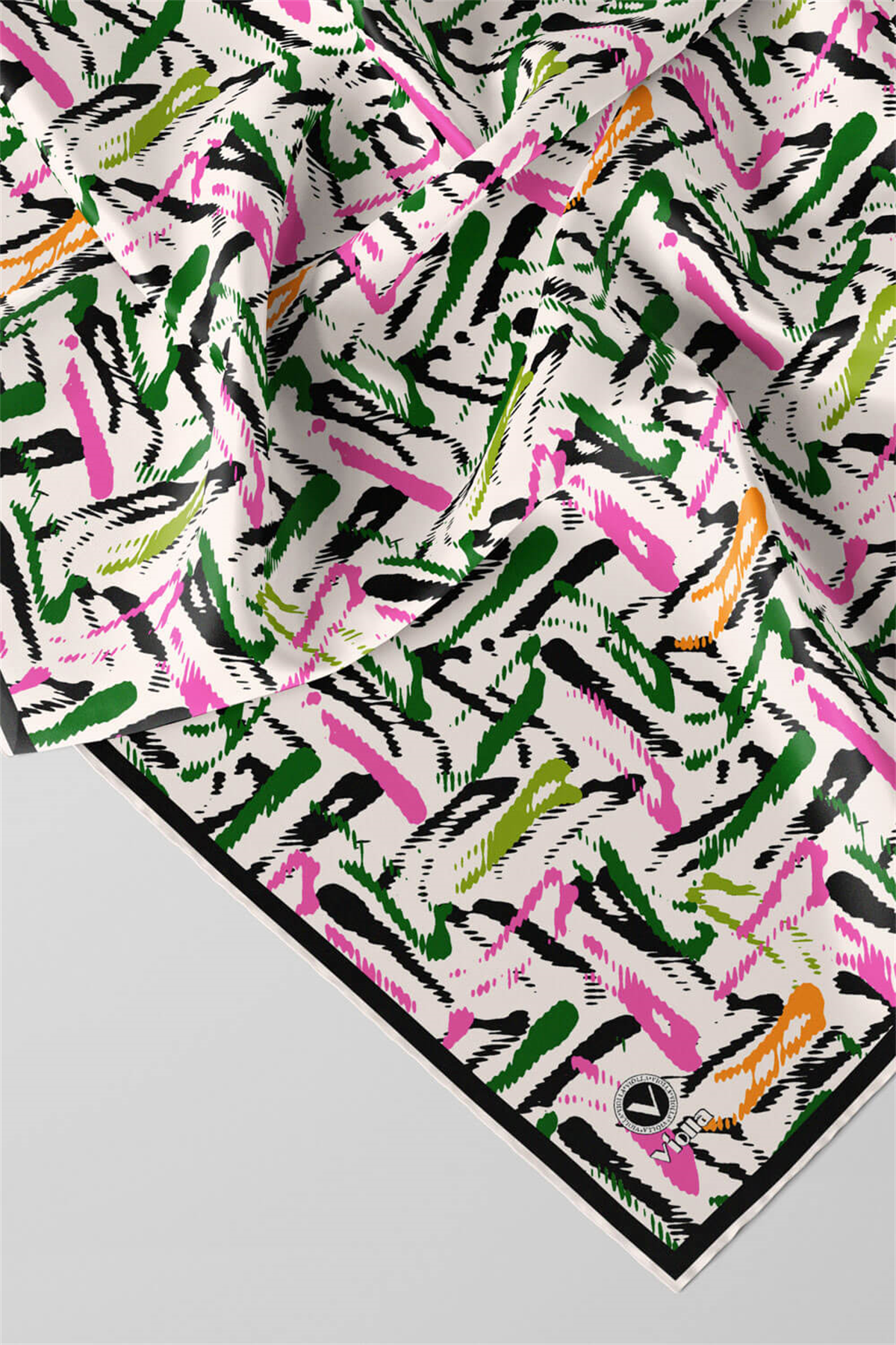 Twill Geometrik Desenli Pembe - Zümrüt Yeşili Renkli 90x90 Eşarp (İpek İçermez) Dikim Şekli : El Dikişi