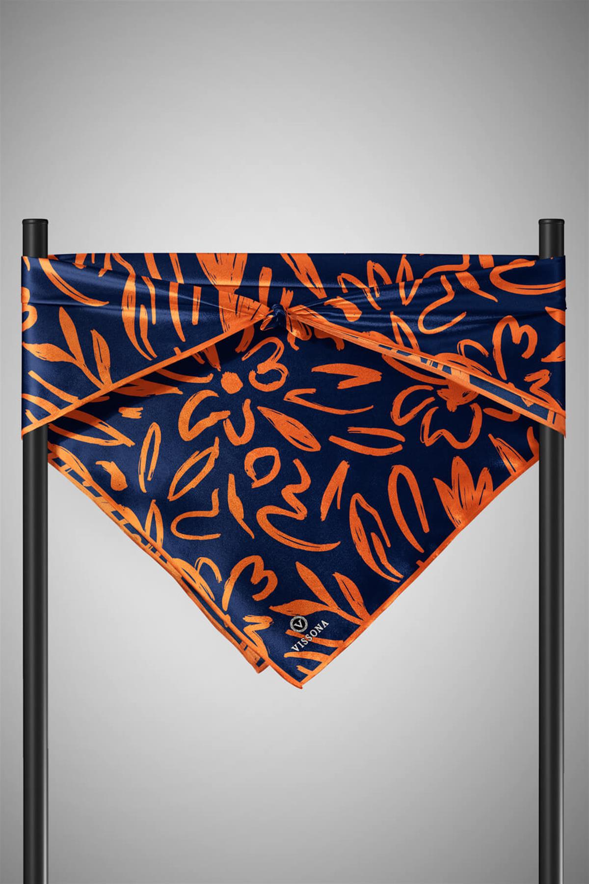 %100 Twill İpek Büyük Çiçek Desenli Lacivert - Turuncu Renkli 90x90 Eşarp Dikim Şekli : El Dikişi