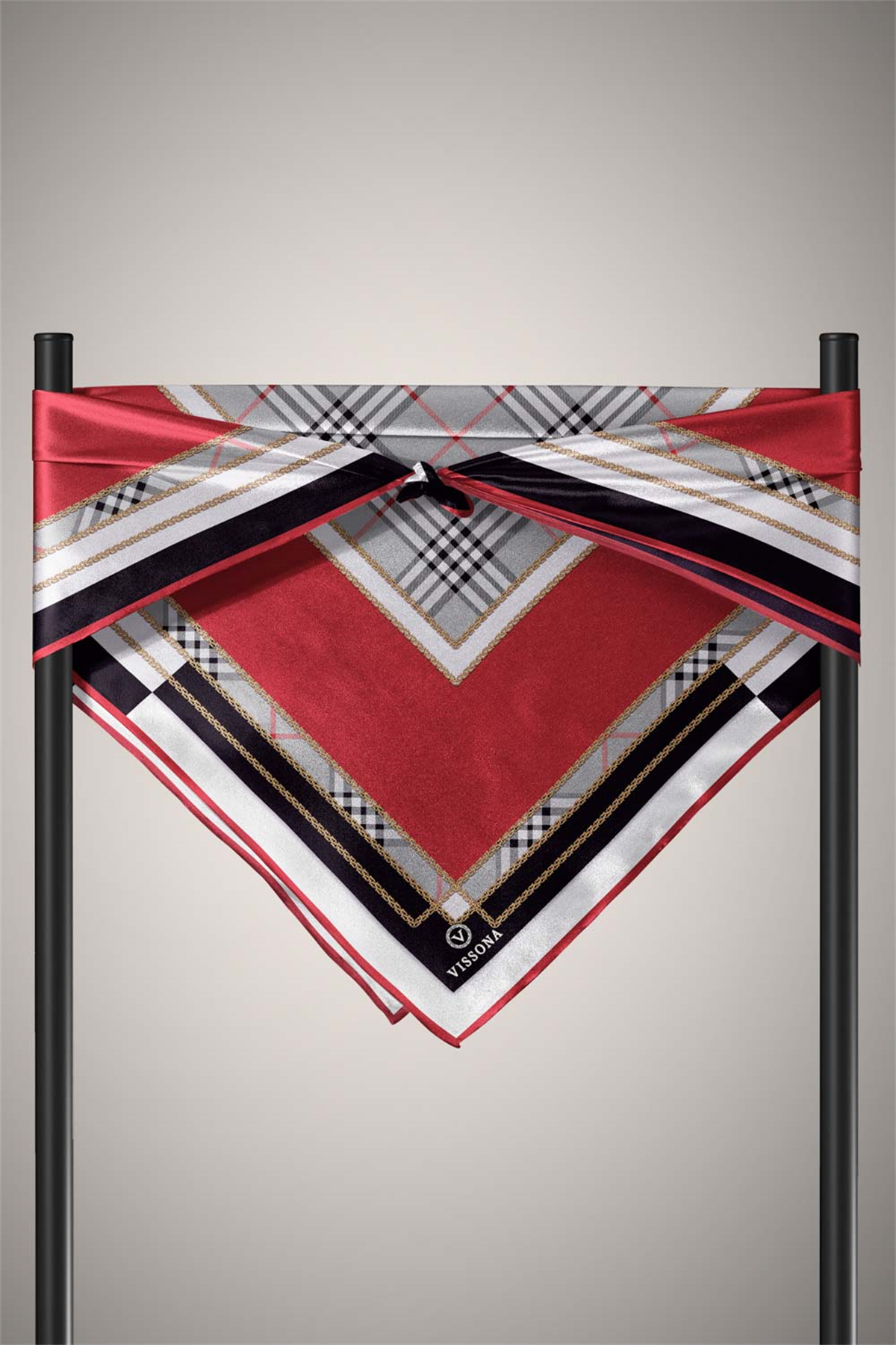 % 57 İPEK % 43 VİSKON Twill İpek Ekose Desenli Bordo Renkli 90x90 Eşarp Dikim Şekli : El Dikişi