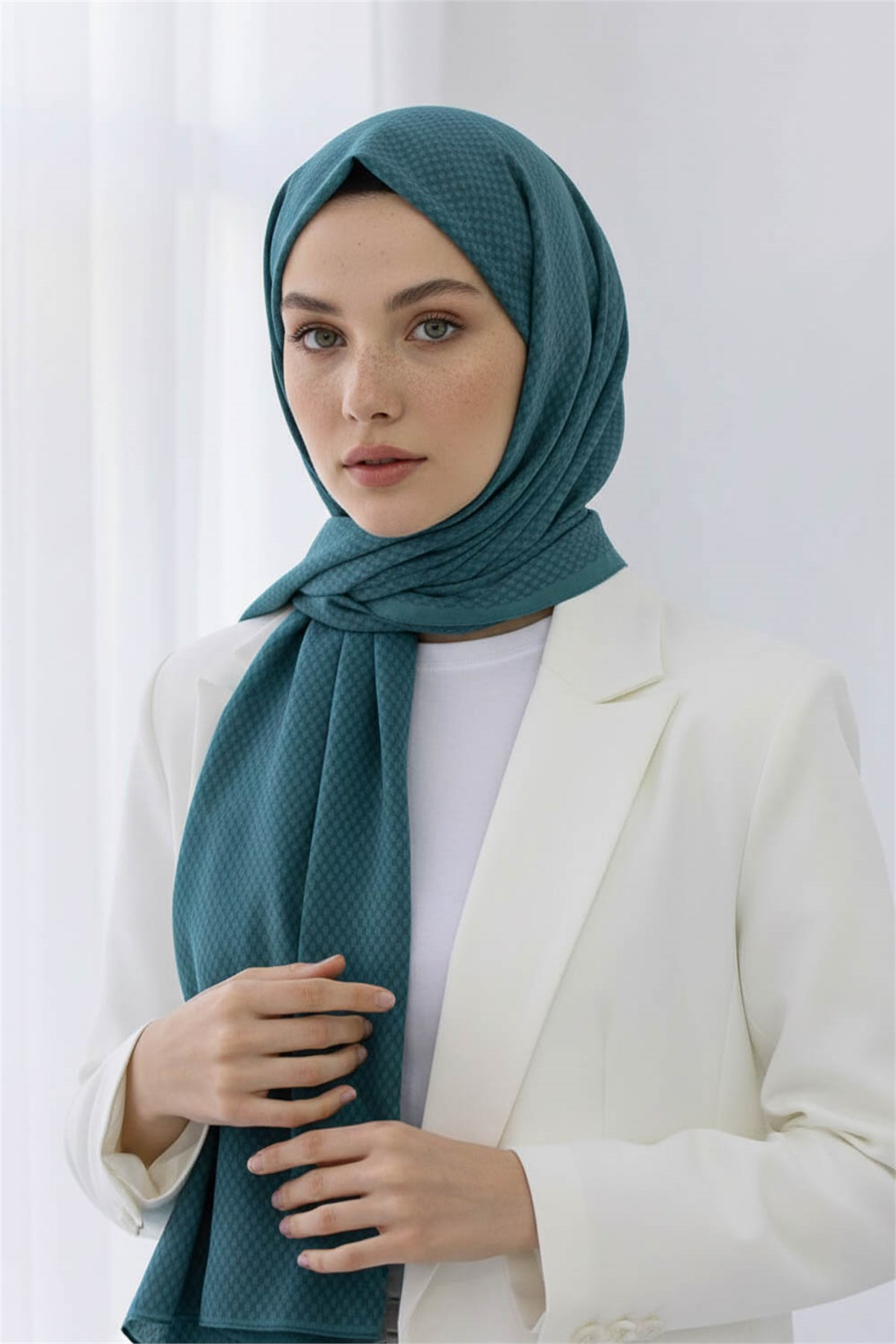 KREP HASIR DESENLİ PETROL YEŞİLİ RENKLİ 75X195 KIRIŞMAZ ŞAL