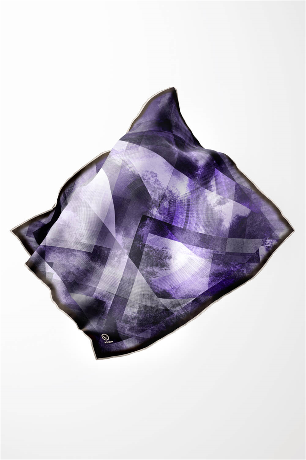 Twill Batik Desenli Mor Renkli 90x90 Eşarp (İpek İçermez) Dikim Şekli : El Dikişi
