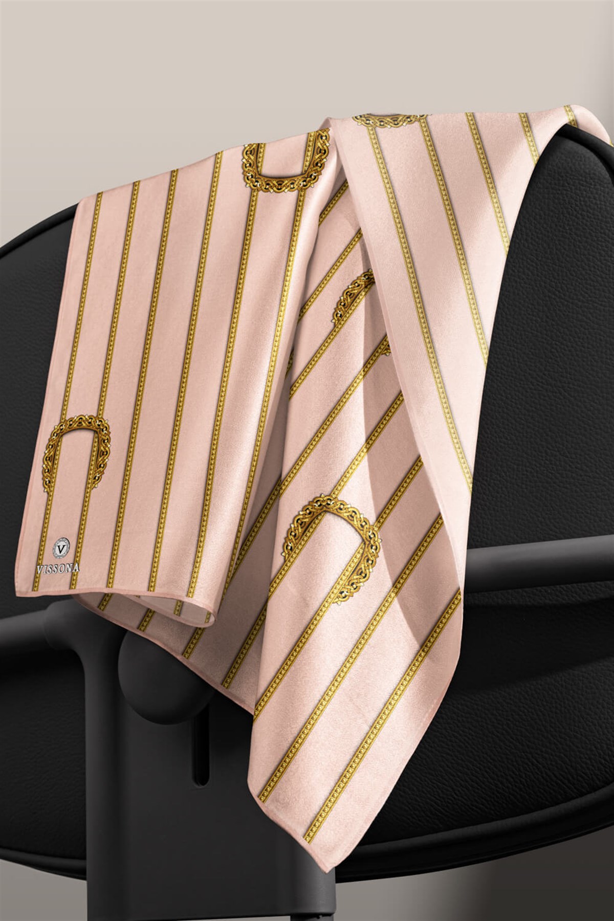 %100 Twill İpek Kemer Desenli Gold - Somon Renkli 90x90 Eşarp Dikim Şekli : El Dikişi