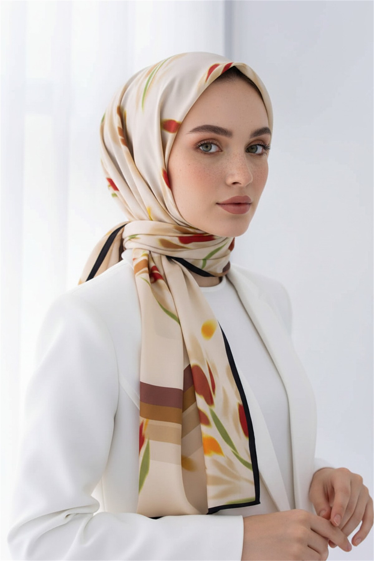 KREP LALE DESENLİ KIRMIZI RENKLİ 75X195 KIRIŞMAZ ŞAL