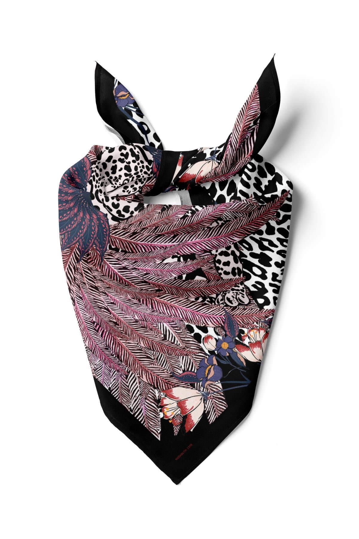 Violla Kadın Kırmızı Kaplan Desenli 50x50 Bandana