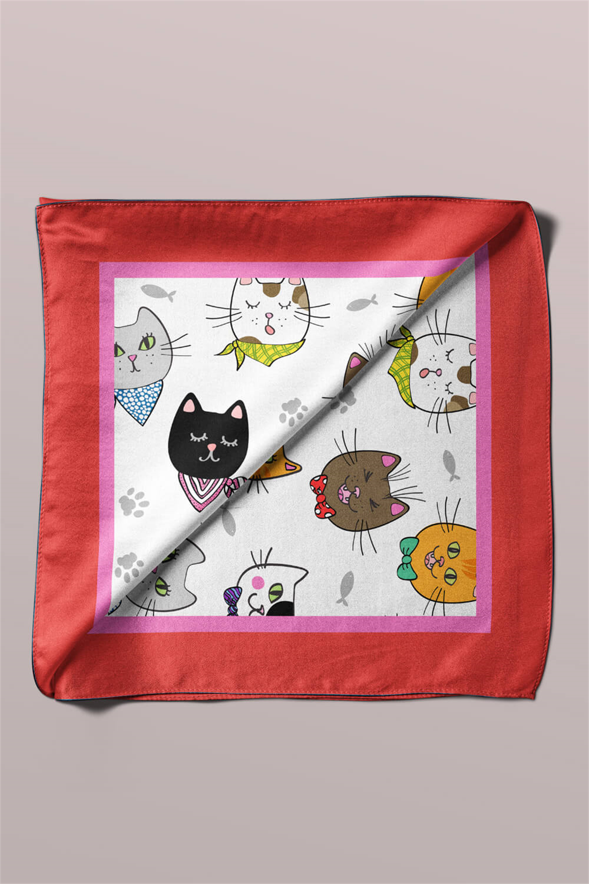 A59 Kadın Kedi Desenli Bandana 50x50 Kırmızı DG0191-22 Snz