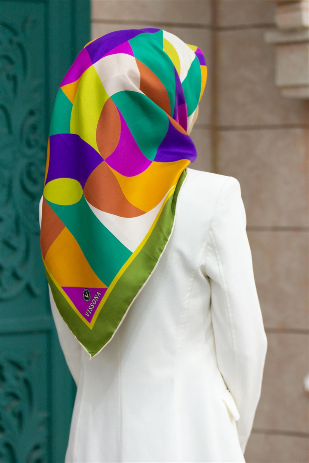 %100 Twill Renk Bloklu Çizgili Desenli Haki - Mor Renkli 90x90 Eşarp Dikim Şekli: El Dikişii