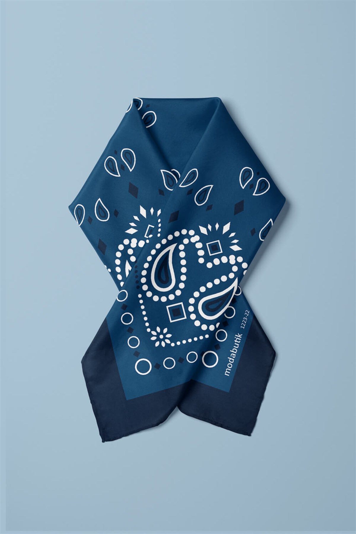 Violla Kadın Mavi Etnik Desenli 50x50 Bandana HYL DG01223-22
