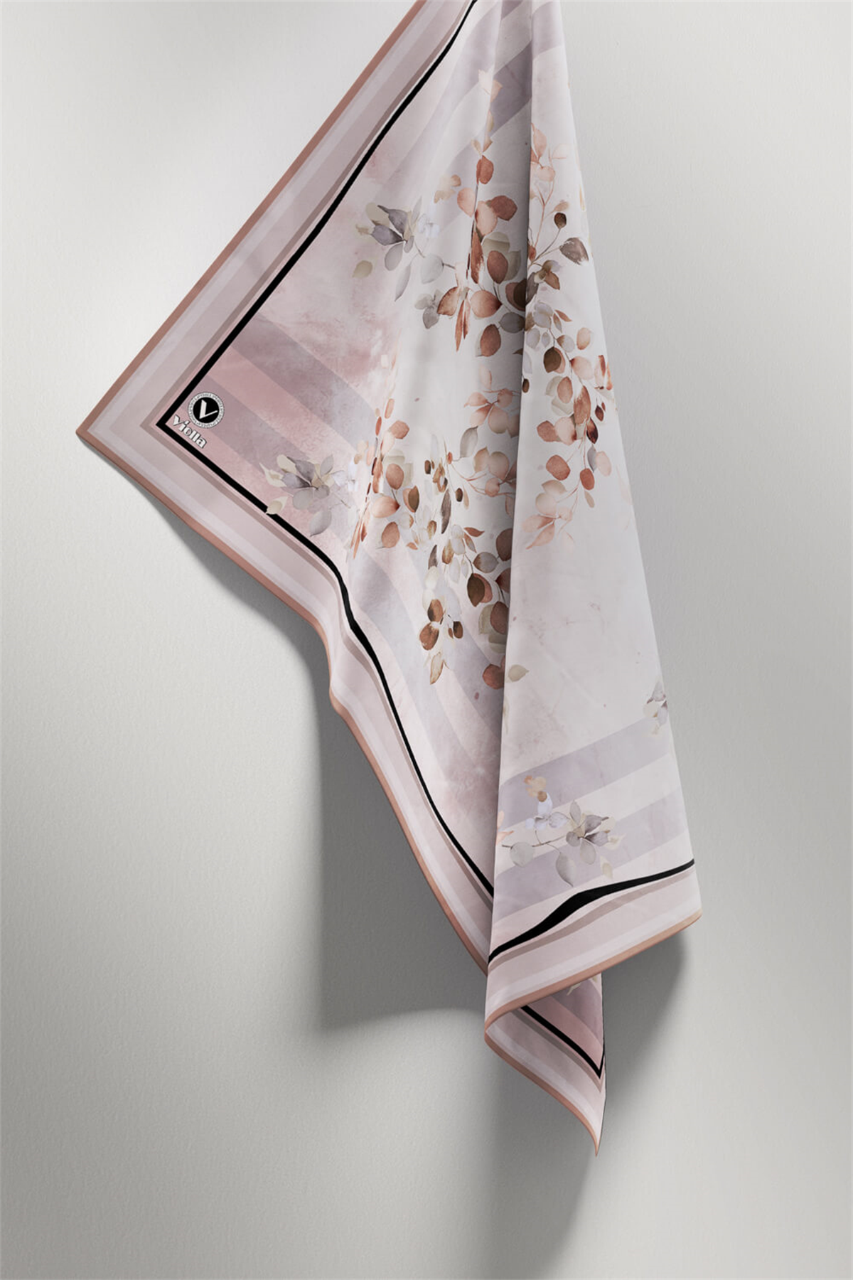 Twill Çiçek Desenli Bej Renkli 90x90 Eşarp (İpek İçermez) Kenar Dikiş Şekli El Dikişli