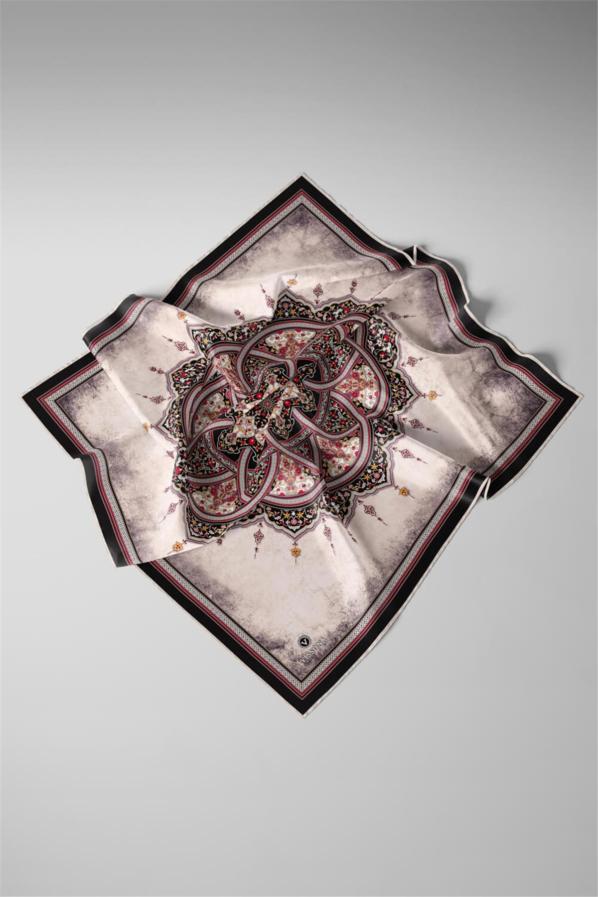 %100 Twill İpek Şal Desenli Siyah - Bordo Renkli 90x90 Eşarp Dikim Şekli : El Dikişi