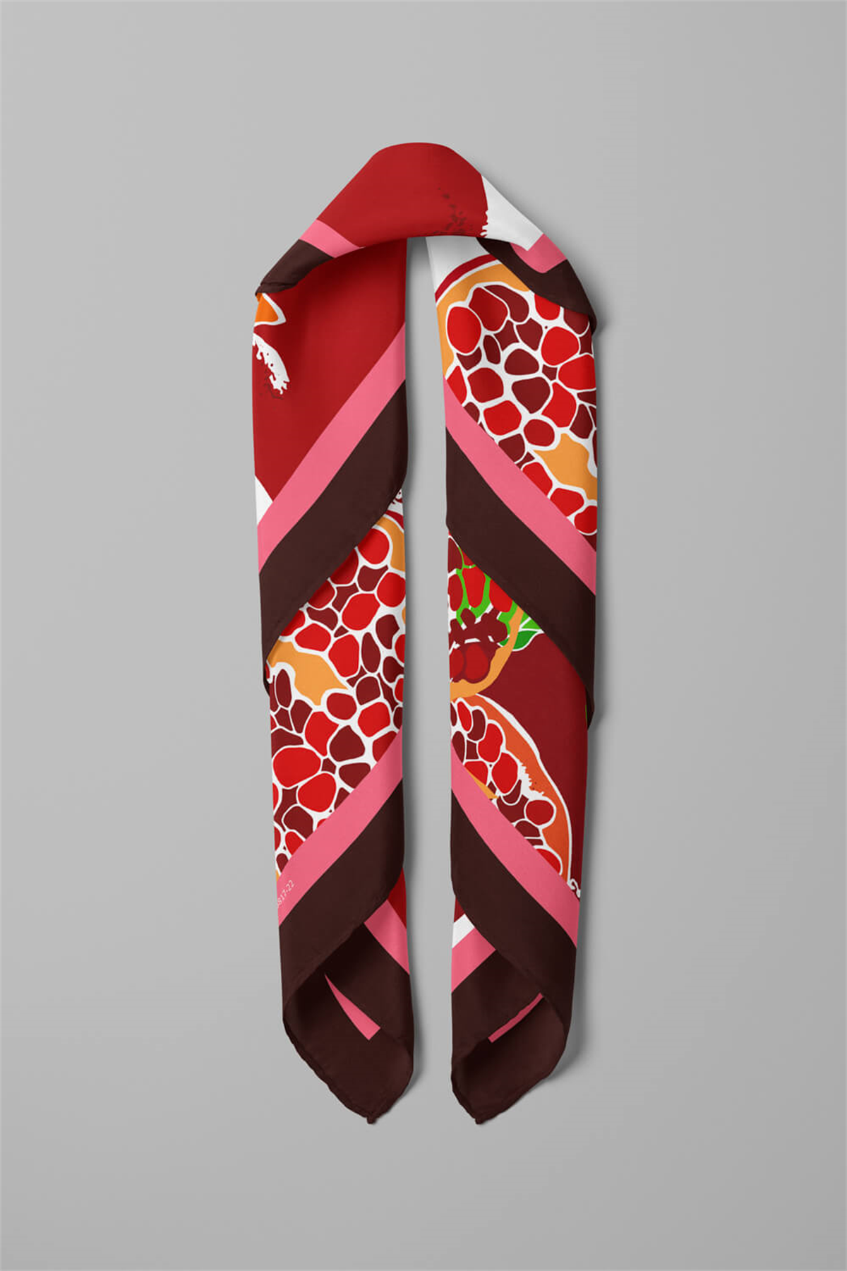 C79 NAR DESENLİ BANDANA