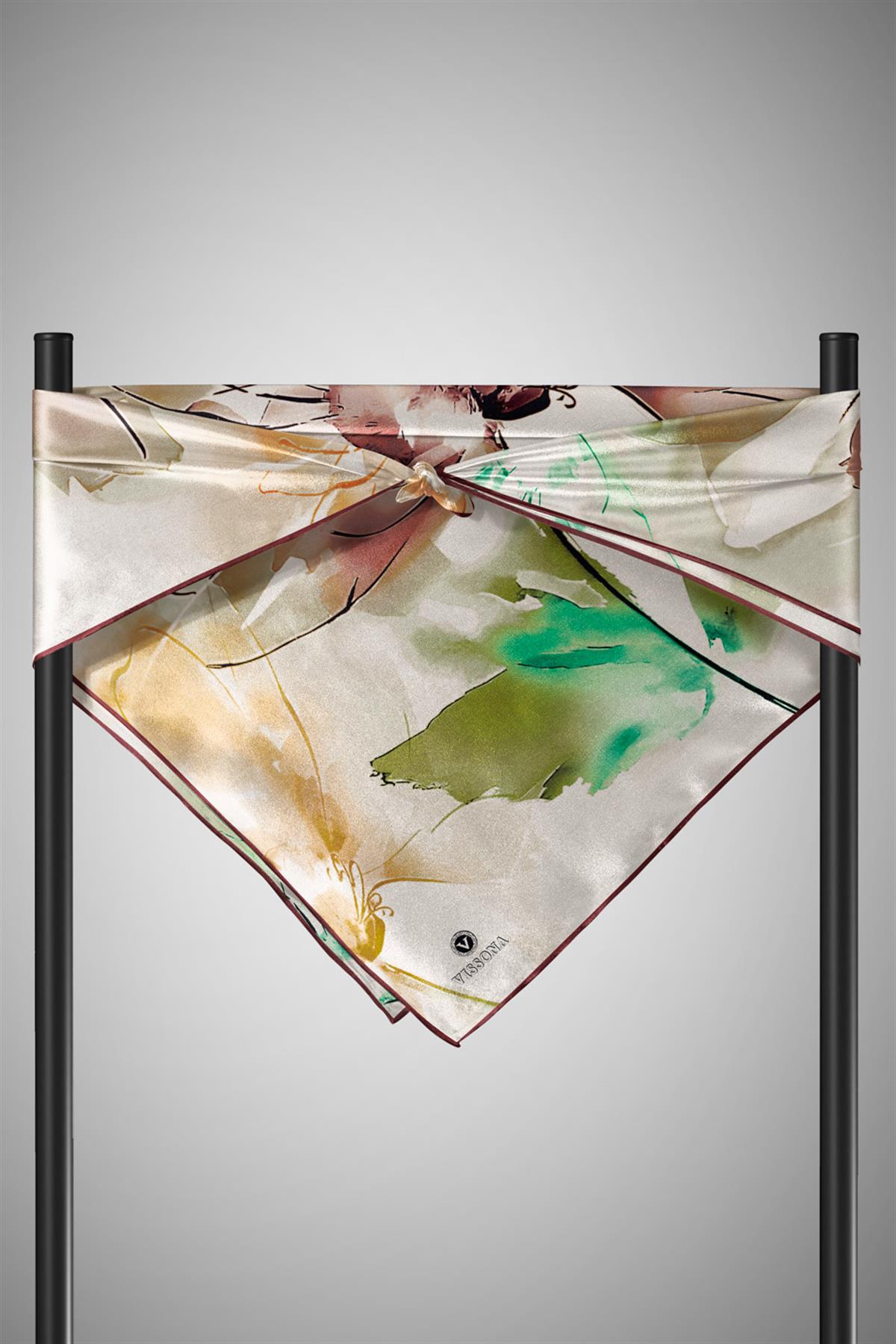 %100 Twill İpek Sulu Boya Çiçek Desenli Vizon Renkli 90x90 Eşarp Dikim Şekli : El Dikişi