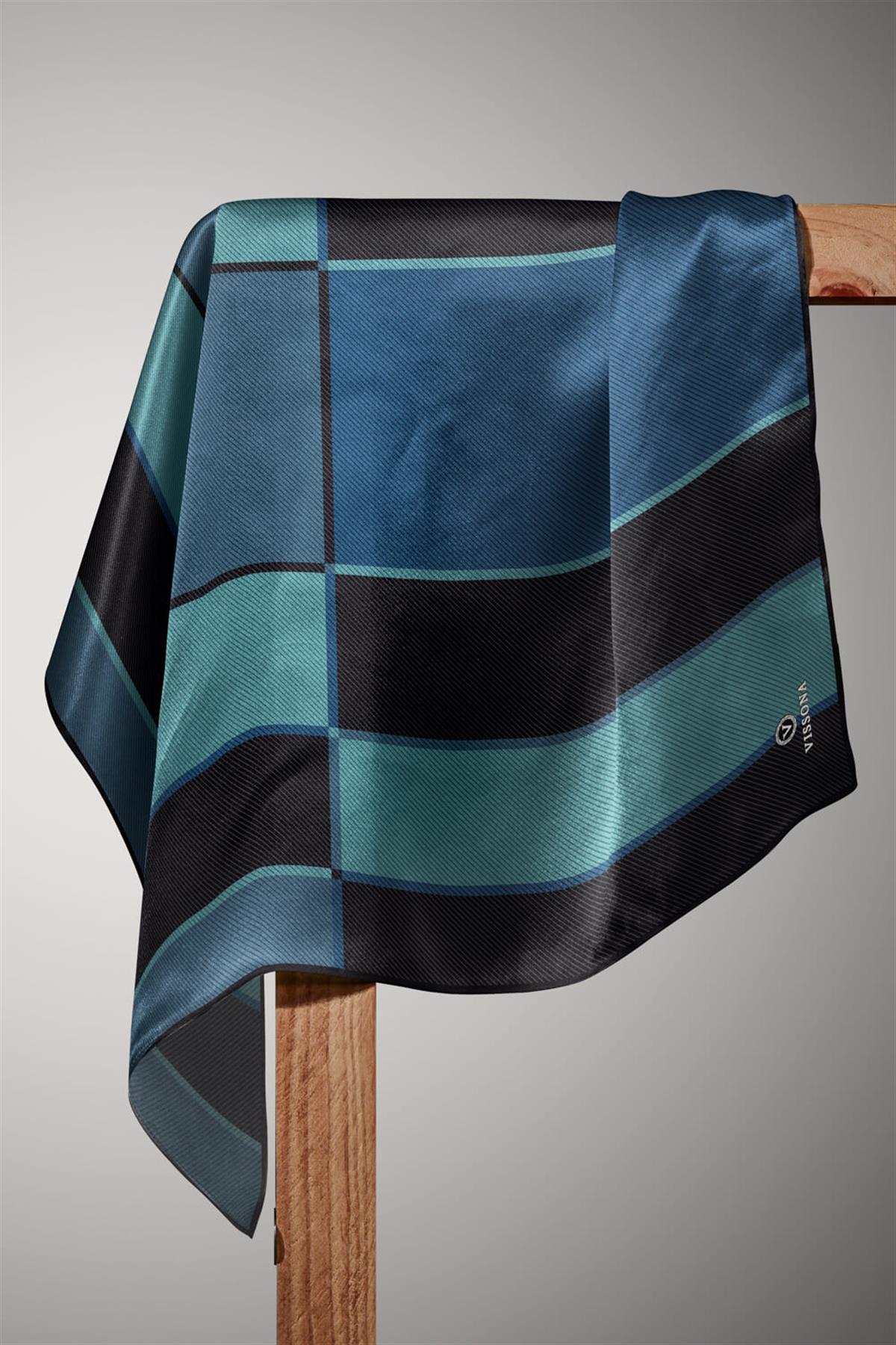 %100 Twill İpek Geometrik Desenli Lacivert Renkli 90x90 Eşarp Dikim Şekli : El Dikişi